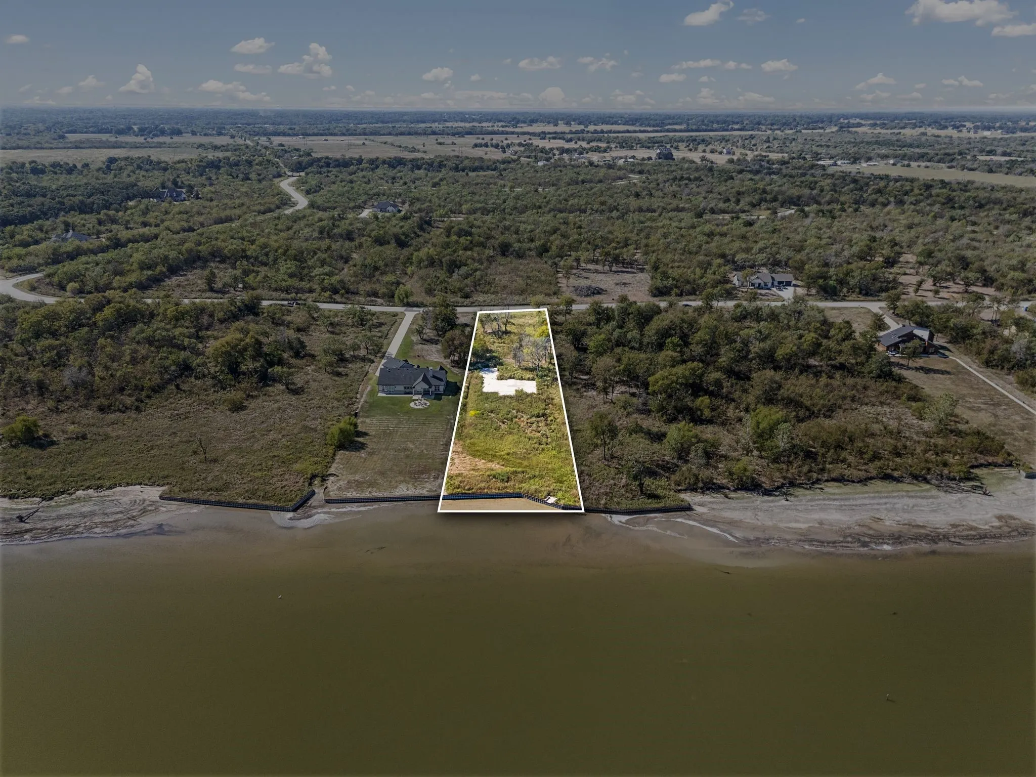 Unimproved Land For Sale in Kaufman County , 9397 W Shoreline Drive, Kemp, Texas 75143, 0, 0, Garage spaces, 0 Sqft, built in 0, Price $490,000, mls#21090048, Real Estate Agent in Kemp, Homes For Sale in Kaufman county, Homes For Sale in Kemp, Realtor in Kemp Texas, Real Estate Brokerage Independent Realty Texas, Luminita Cordes Realtor