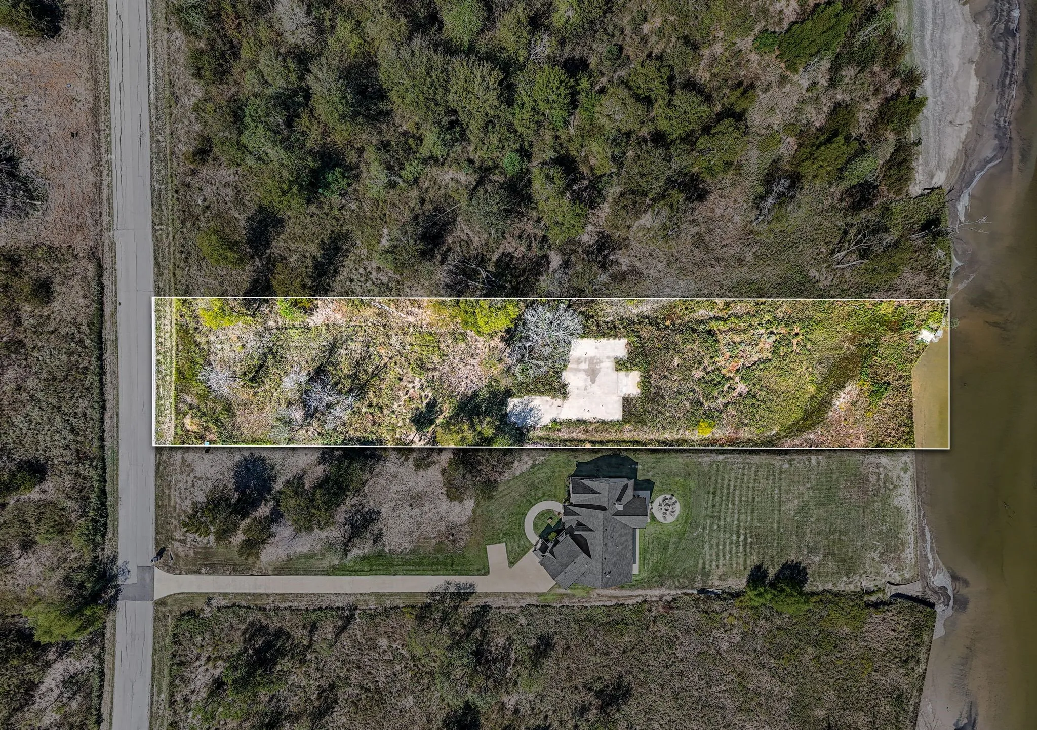 Unimproved Land For Sale in Kaufman County , 9397 W Shoreline Drive, Kemp, Texas 75143, 0, 0, Garage spaces, 0 Sqft, built in 0, Price $490,000, mls#21090048, Real Estate Agent in Kemp, Homes For Sale in Kaufman county, Homes For Sale in Kemp, Realtor in Kemp Texas, Real Estate Brokerage Independent Realty Texas, Luminita Cordes Realtor