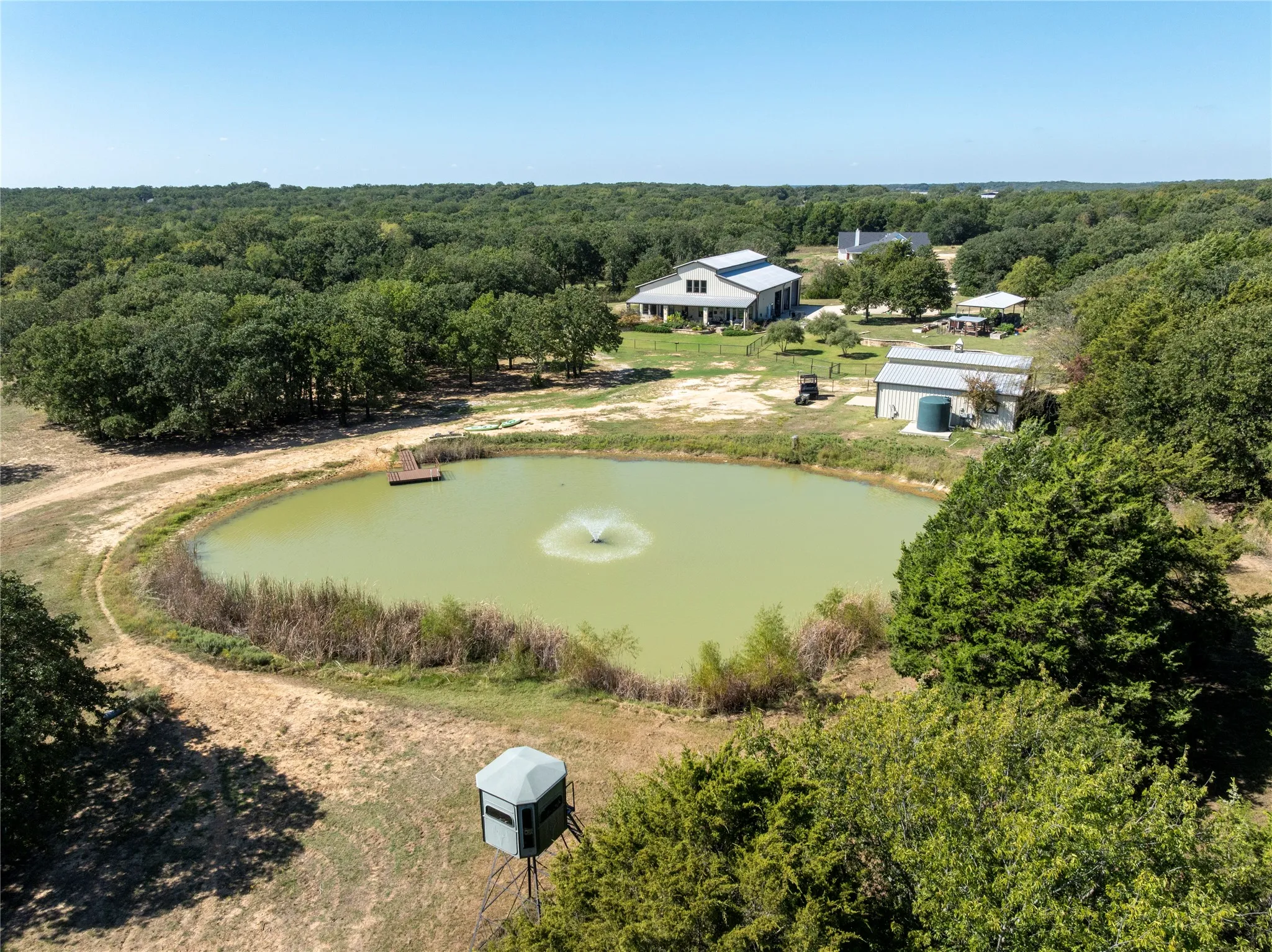 Farm For Sale in Cooke County , 1639 Bloomfield Road, Valley View, Texas 76272, 2 Bedroom, 3 Bathroom, Garage spaces, 2,256 Sqft, built in 2017, Preowned, mls#21089692, Real Estate Agent in Valley View, Homes For Sale in Cooke county, Homes For Sale in Valley View, Realtor in Valley View Texas, Real Estate Brokerage Independent Realty Texas, Luminita Cordes Realtor