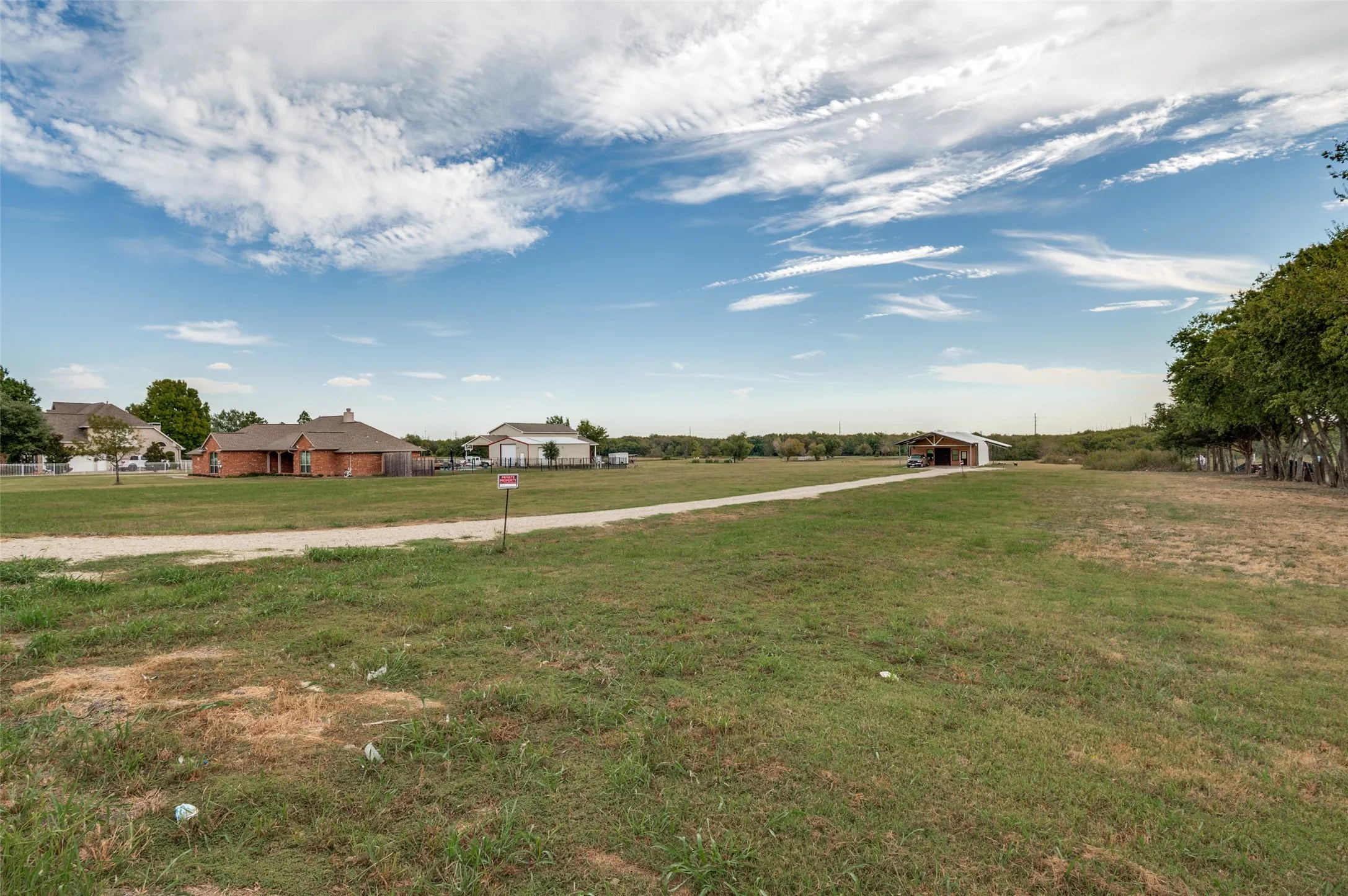 Unimproved Land For Sale in Kaufman County , TBD CO RD 211, Forney, Texas 75126, 0, 0, Garage spaces, 0 Sqft, built in 0, Price $749,000, mls#21086301, Real Estate Agent in Forney, Homes For Sale in Kaufman county, Homes For Sale in Forney, Realtor in Forney Texas, Real Estate Brokerage Independent Realty Texas, Luminita Cordes Realtor