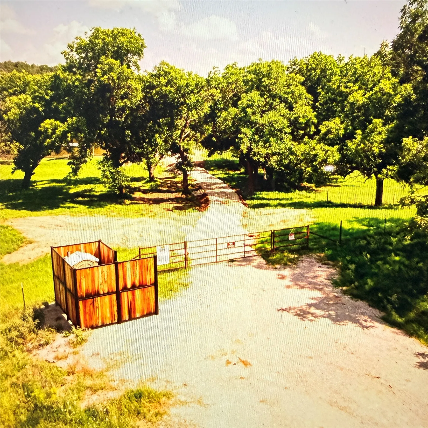 Unimproved Land For Sale in Palo Pinto County , 125 Long View, Mineral Wells, Texas 76067, 0, 0, Garage spaces, 0 Sqft, built in 0, mls#21090389, Real Estate Agent in Mineral Wells, Homes For Sale in Palo Pinto county, Homes For Sale in Mineral Wells, Realtor in Mineral Wells Texas, Real Estate Brokerage Independent Realty Texas, Luminita Cordes Realtor
