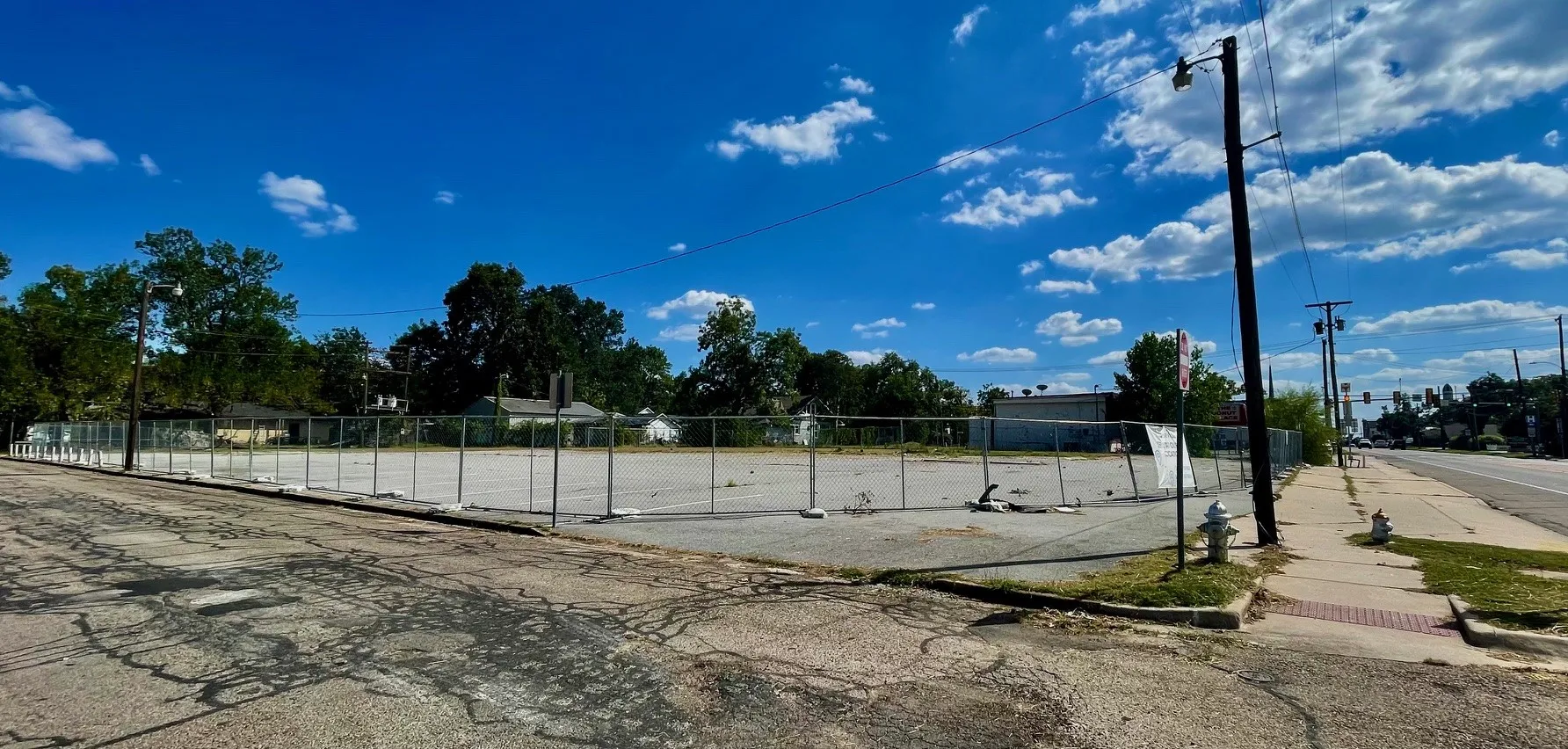 Unimproved Land For Sale in Fannin County , 920 N Center Street, Bonham, Texas 75418, 0, 0, Garage spaces, 0 Sqft, built in 2000, Preowned, mls#21090466, Real Estate Agent in Bonham, Homes For Sale in Fannin county, Homes For Sale in Bonham, Realtor in Bonham Texas, Real Estate Brokerage Independent Realty Texas, Luminita Cordes Realtor