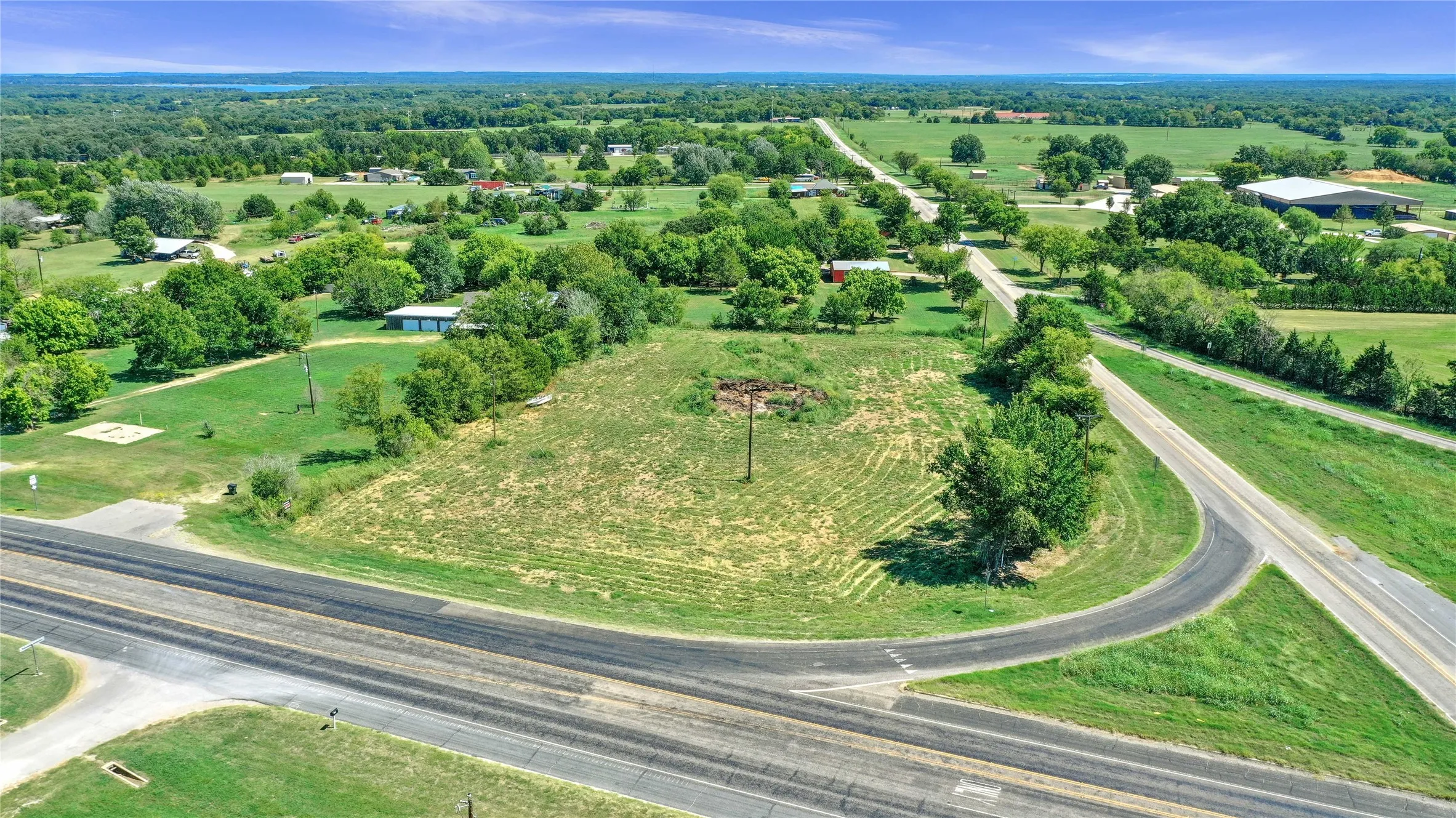 Unimproved Land For Sale in Grayson County , 27960 US Highway 377, Gordonville, Texas 76245, 0, 0, Garage spaces, 0 Sqft, built in 0, mls#21089959, Real Estate Agent in Gordonville, Homes For Sale in Grayson county, Homes For Sale in Gordonville, Realtor in Gordonville Texas, Real Estate Brokerage Independent Realty Texas, Luminita Cordes Realtor