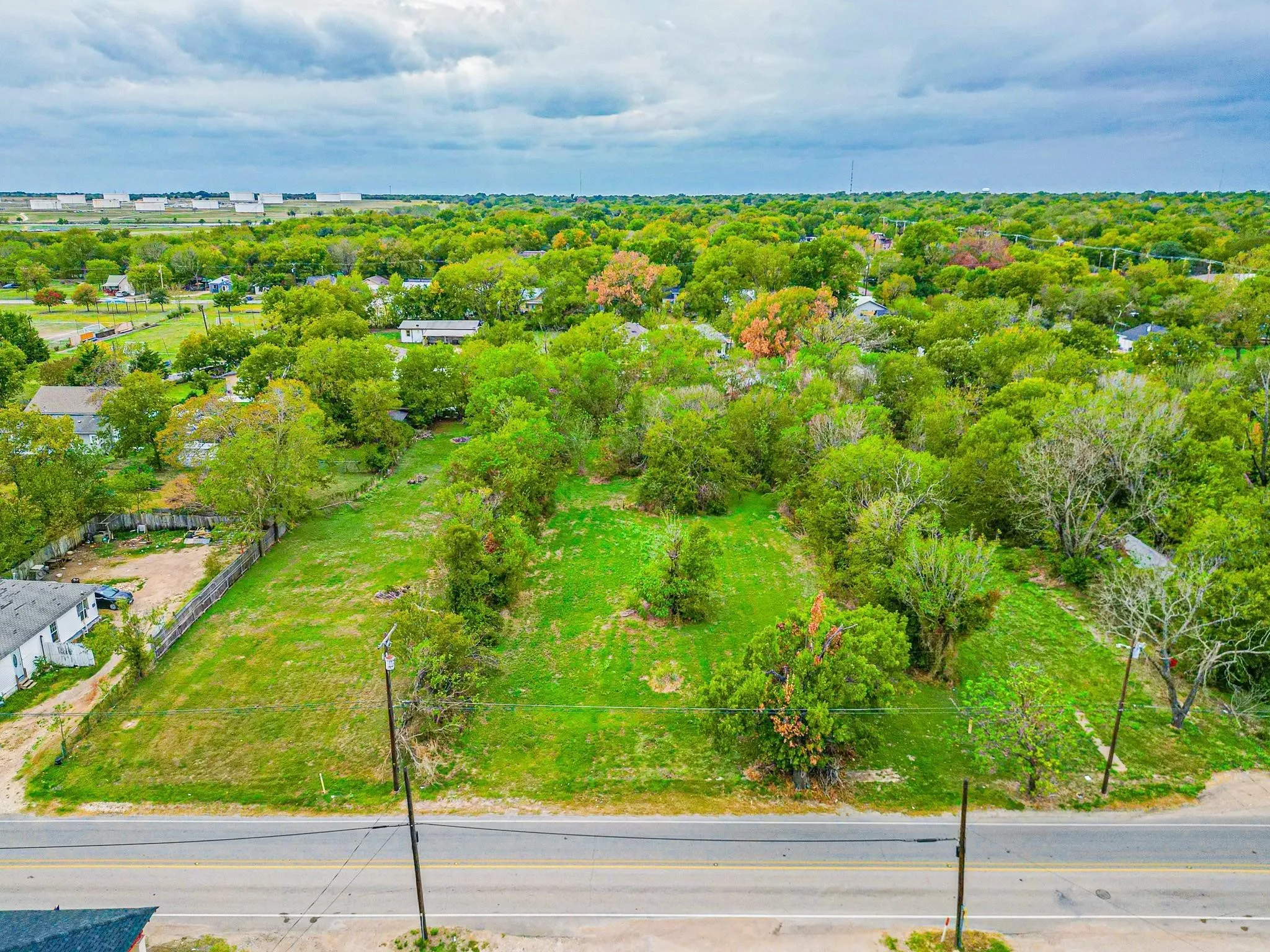 Unimproved Land For Sale in Navarro County , 840 S 15th Street, Corsicana, Texas 75110, 0, 0, Garage spaces, 0 Sqft, built in 0, Price $149,000, mls#21086724, Real Estate Agent in Corsicana, Homes For Sale in Navarro county, Homes For Sale in Corsicana, Realtor in Corsicana Texas, Real Estate Brokerage Independent Realty Texas, Luminita Cordes Realtor