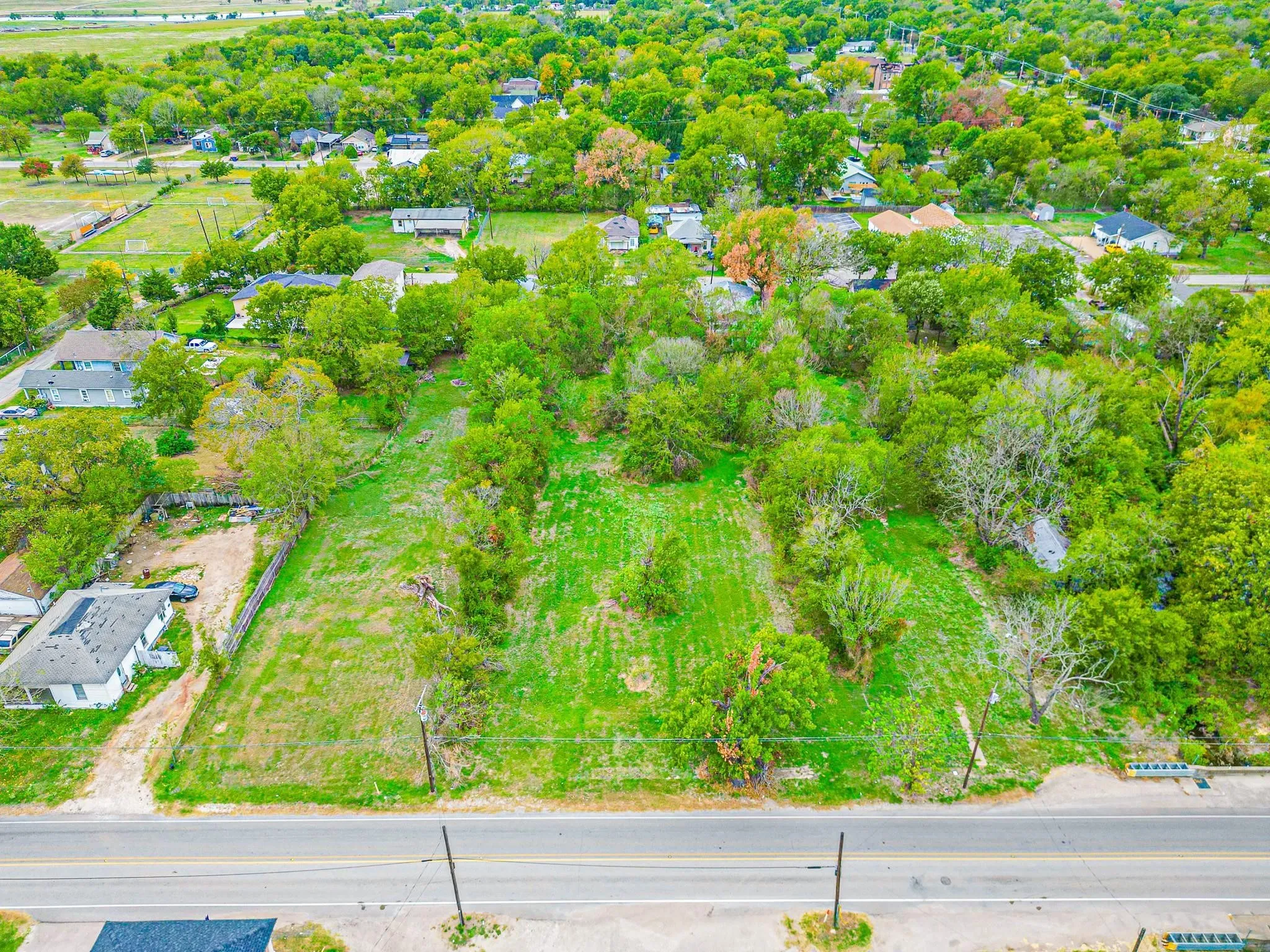 Unimproved Land For Sale in Navarro County , 840 S 15th Street, Corsicana, Texas 75110, 0, 0, Garage spaces, 0 Sqft, built in 0, Price $149,000, mls#21086724, Real Estate Agent in Corsicana, Homes For Sale in Navarro county, Homes For Sale in Corsicana, Realtor in Corsicana Texas, Real Estate Brokerage Independent Realty Texas, Luminita Cordes Realtor