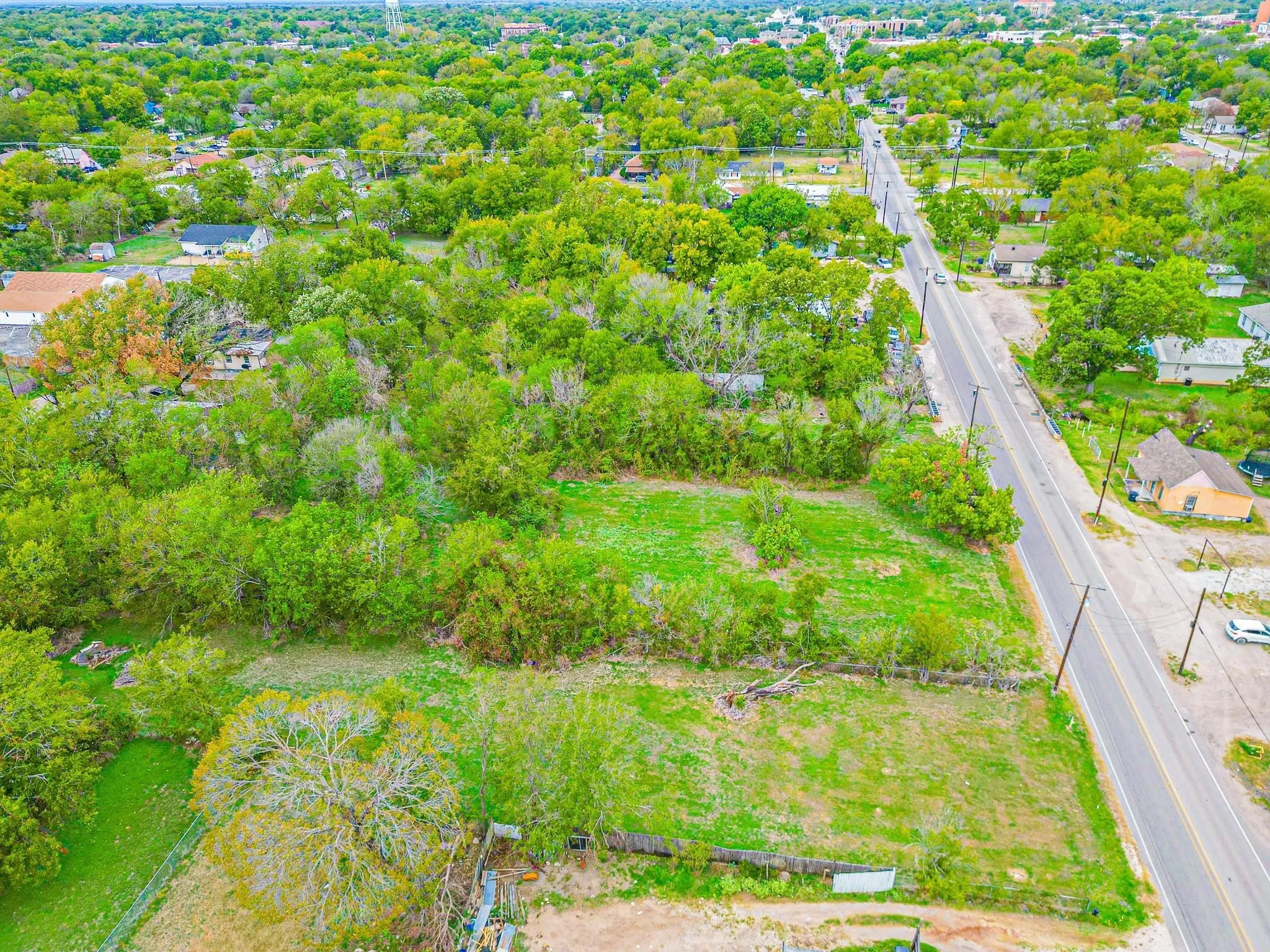 Unimproved Land For Sale in Navarro County , 840 S 15th Street, Corsicana, Texas 75110, 0, 0, Garage spaces, 0 Sqft, built in 0, Price $149,000, mls#21086724, Real Estate Agent in Corsicana, Homes For Sale in Navarro county, Homes For Sale in Corsicana, Realtor in Corsicana Texas, Real Estate Brokerage Independent Realty Texas, Luminita Cordes Realtor