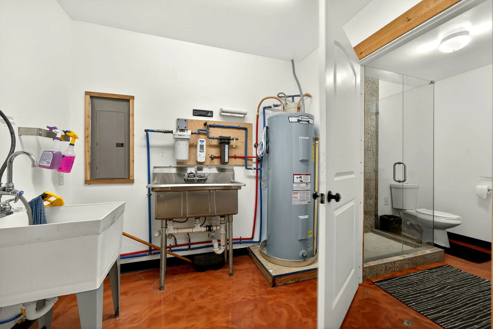 Industrial For Sale in Hunt County , 4626 County Road 2200, Greenville, Texas 75402, 0, 0, Garage spaces, 0 Sqft, built in 2016, Preowned, Price $1,650,000, mls#21091633, Real Estate Agent in Greenville, Homes For Sale in Hunt county, Homes For Sale in Greenville, Realtor in Greenville Texas, Real Estate Brokerage Independent Realty Texas, Luminita Cordes Realtor