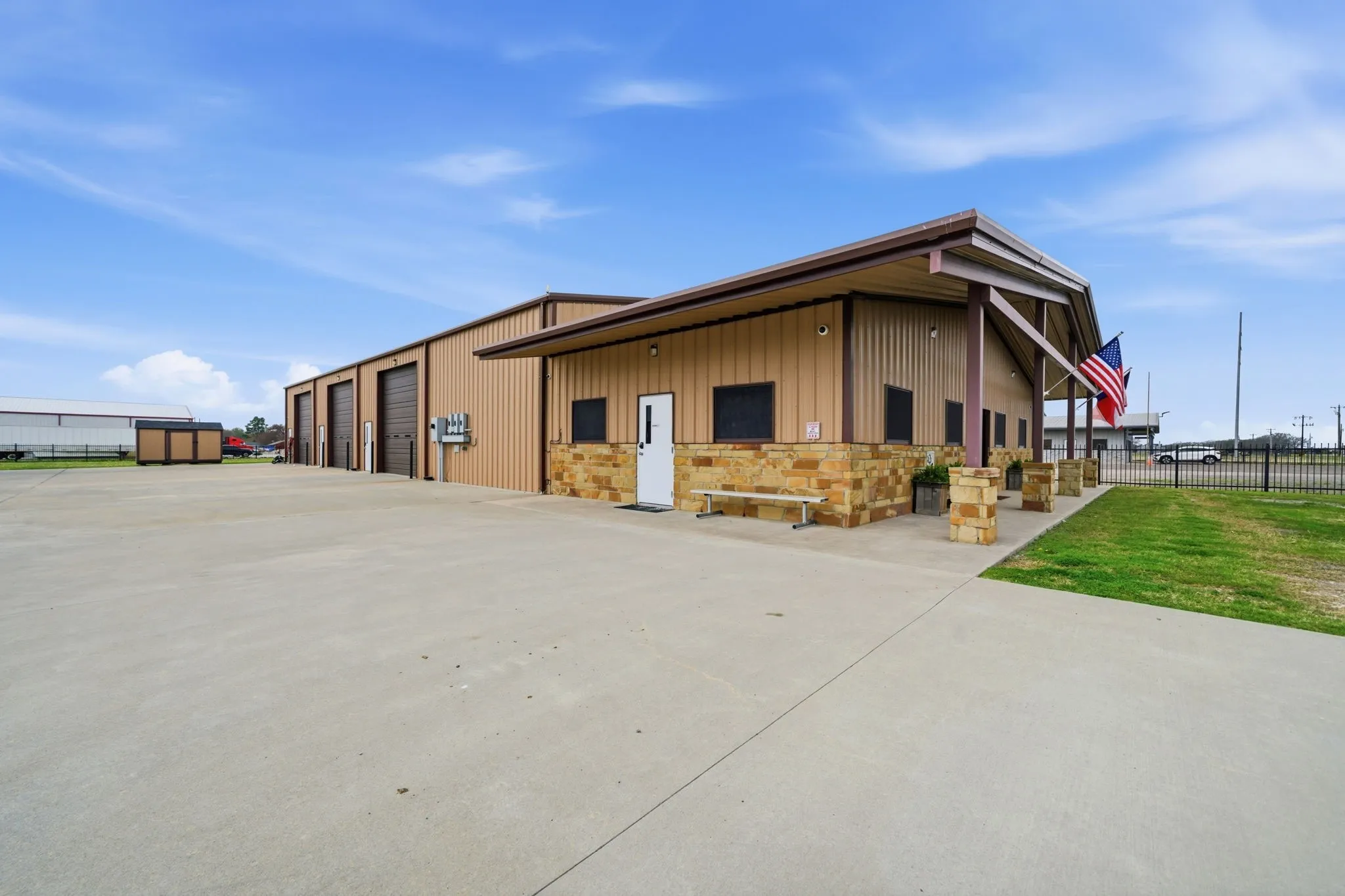 Industrial For Sale in Hunt County , 4626 County Road 2200, Greenville, Texas 75402, 0, 0, Garage spaces, 0 Sqft, built in 2016, Preowned, Price $1,650,000, mls#21091633, Real Estate Agent in Greenville, Homes For Sale in Hunt county, Homes For Sale in Greenville, Realtor in Greenville Texas, Real Estate Brokerage Independent Realty Texas, Luminita Cordes Realtor