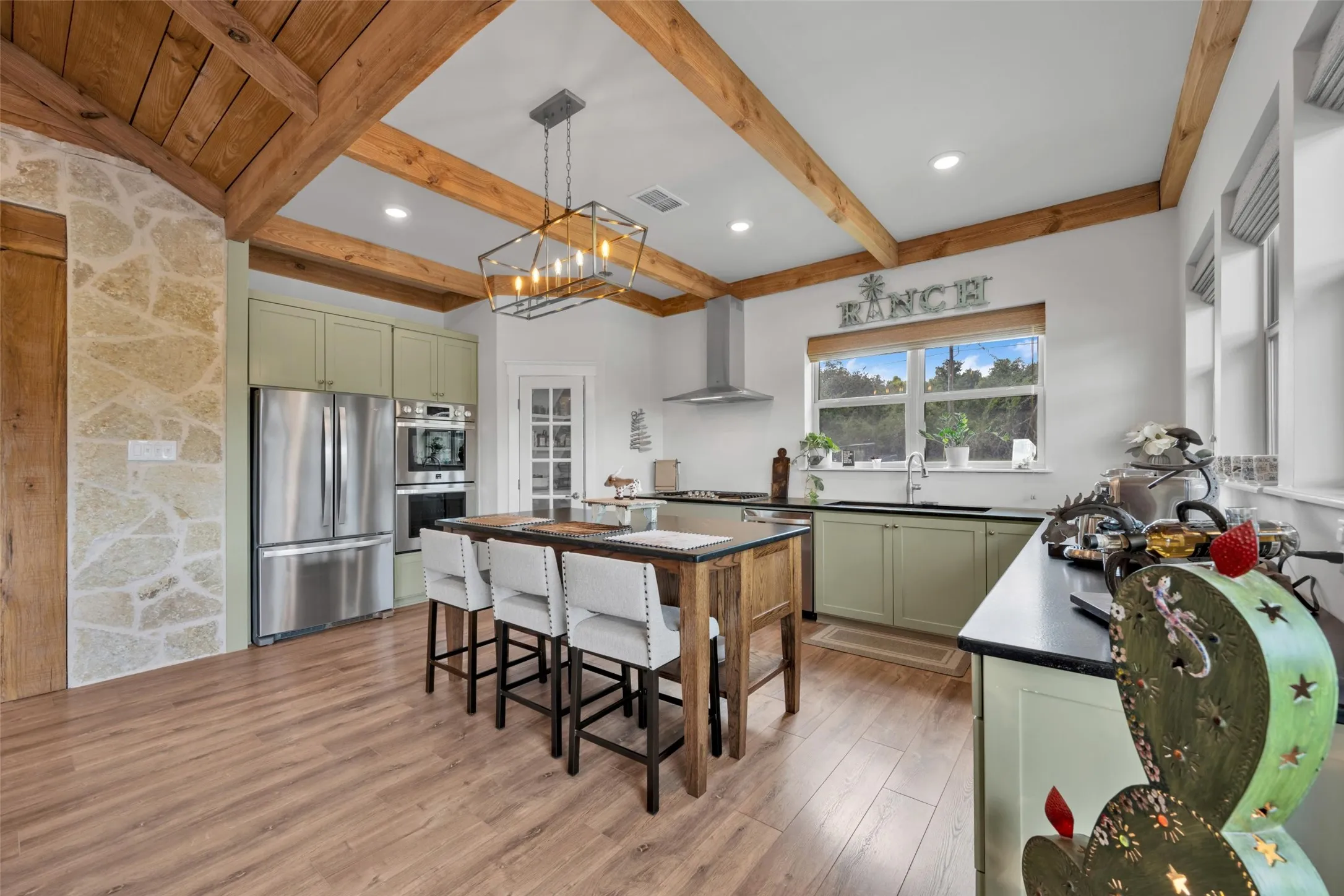 Single Family Residence For Sale in Erath County , 4658 County Road 163, Stephenville, Texas 76401, 9 Bedrooms, 14 Bathrooms, 3 Garage spaces, 9,591 Sqft, built in 2013, Preowned, Price $9,250,000, mls#21091703, Real Estate Agent in Stephenville, Homes For Sale in Erath county, Homes For Sale in Stephenville, Realtor in Stephenville Texas, Real Estate Brokerage Independent Realty Texas, Luminita Cordes Realtor