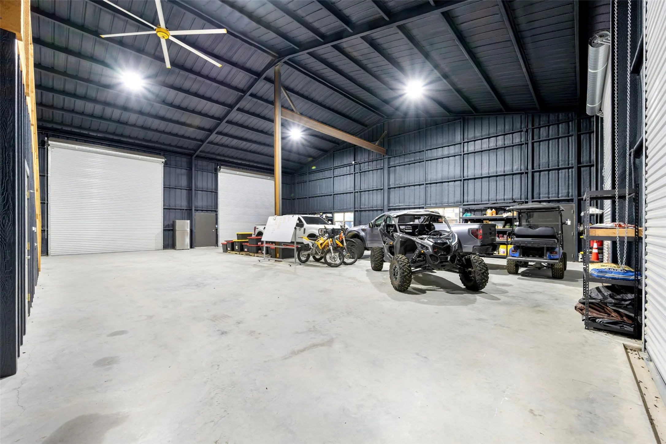 Single Family Residence For Sale in Erath County , 4658 County Road 163, Stephenville, Texas 76401, 9 Bedrooms, 14 Bathrooms, 3 Garage spaces, 9,591 Sqft, built in 2013, Preowned, Price $9,250,000, mls#21091703, Real Estate Agent in Stephenville, Homes For Sale in Erath county, Homes For Sale in Stephenville, Realtor in Stephenville Texas, Real Estate Brokerage Independent Realty Texas, Luminita Cordes Realtor