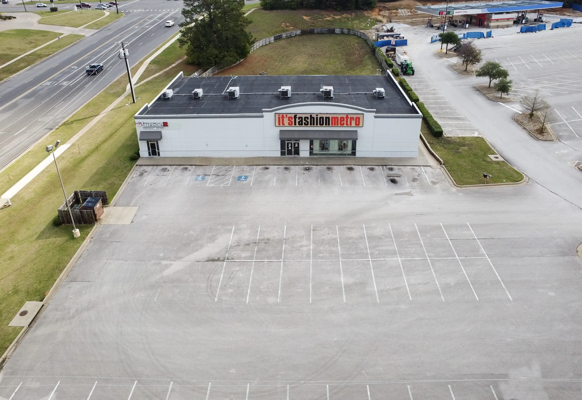 Retail For Sale in Smith County , 3810 STATE HIGHWAY 64 W, Tyler, Texas 75704, 0, 0, Garage spaces, 0 Sqft, built in 2008, Preowned, mls#21091893, Real Estate Agent in Tyler, Homes For Sale in Smith county, Homes For Sale in Tyler, Realtor in Tyler Texas, Real Estate Brokerage Independent Realty Texas, Luminita Cordes Realtor