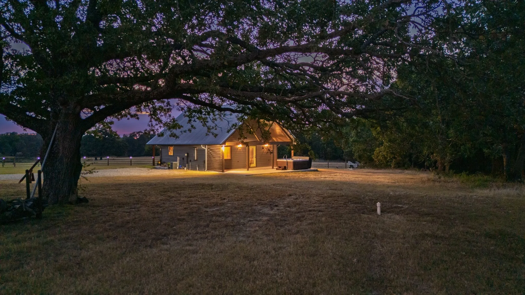 Single Family Residence For Sale in Hopkins County , 448 County Road 4581, Sulphur Springs, Texas 75482, 1 Bedroom, 1 Bathroom, 2 Garage spaces, 840 Sqft, built in 2018, Preowned, mls#21091230, Real Estate Agent in Sulphur Springs, Homes For Sale in Hopkins county, Homes For Sale in Sulphur Springs, Realtor in Sulphur Springs Texas, Real Estate Brokerage Independent Realty Texas, Luminita Cordes Realtor