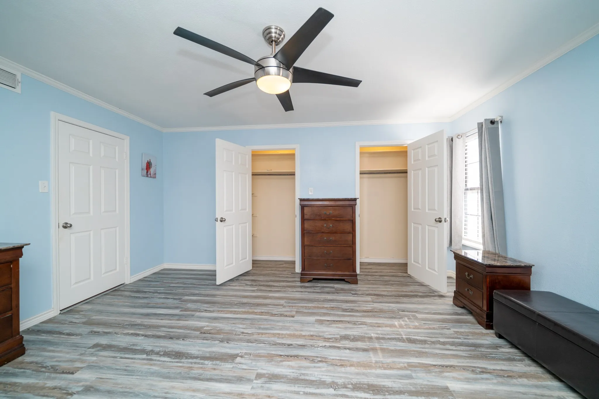 Single Family Residence For Sale in Gregg County , 2801 Northridge Drive, Longview, Texas 75605, 5 Bedroom, 3 Bathroom, 1 Garage spaces, 3,140 Sqft, built in 1983, Preowned, mls#21089664, Real Estate Agent in Longview, Homes For Sale in Gregg county, Homes For Sale in Longview, Realtor in Longview Texas, Real Estate Brokerage Independent Realty Texas, Luminita Cordes Realtor