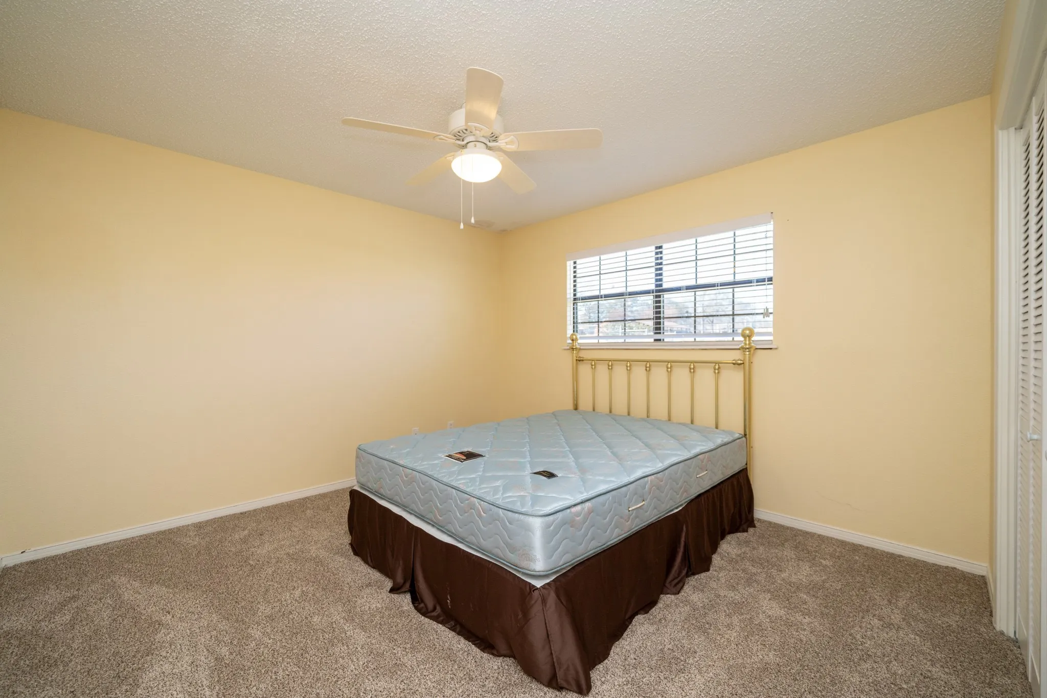 Single Family Residence For Sale in Gregg County , 2801 Northridge Drive, Longview, Texas 75605, 5 Bedroom, 3 Bathroom, 1 Garage spaces, 3,140 Sqft, built in 1983, Preowned, mls#21089664, Real Estate Agent in Longview, Homes For Sale in Gregg county, Homes For Sale in Longview, Realtor in Longview Texas, Real Estate Brokerage Independent Realty Texas, Luminita Cordes Realtor