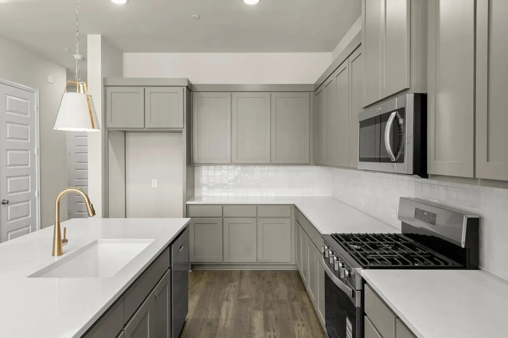 The Cyrus A Kitchen