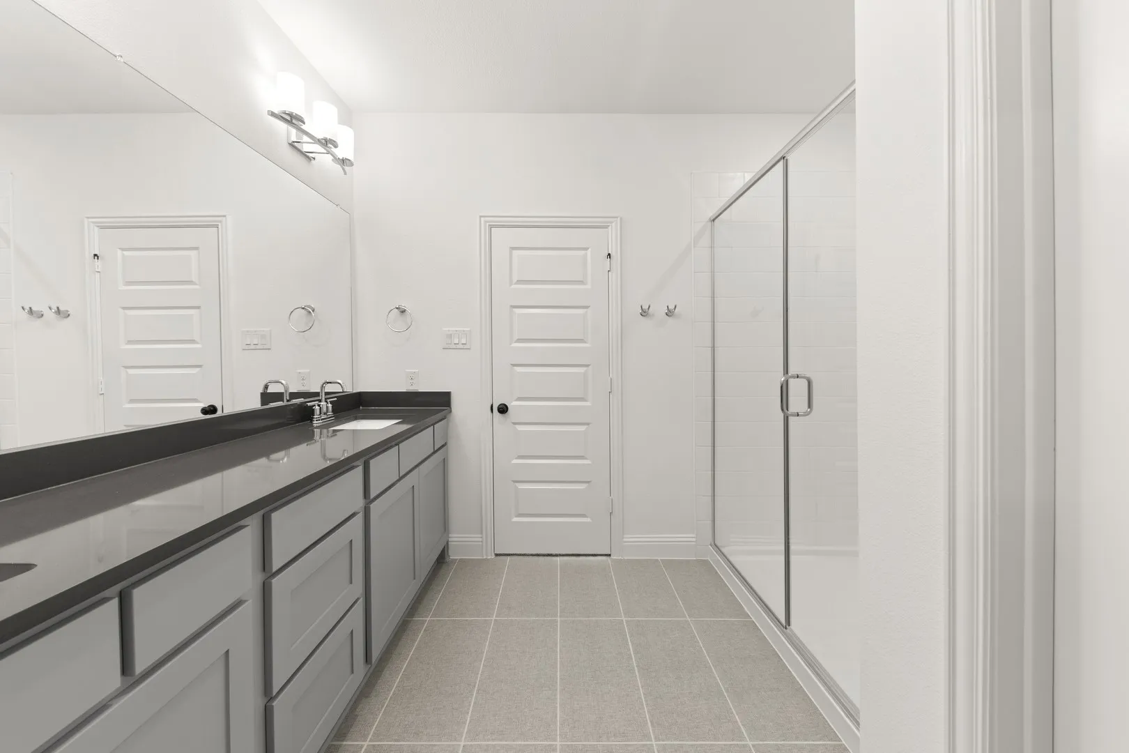 23. 3908 Keya - Bath (3)