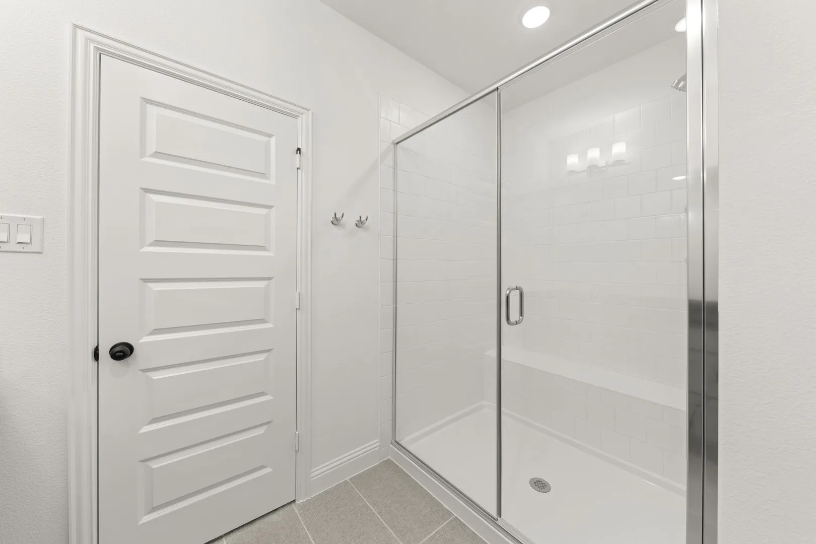 22. 3908 Keya - Bath (2)