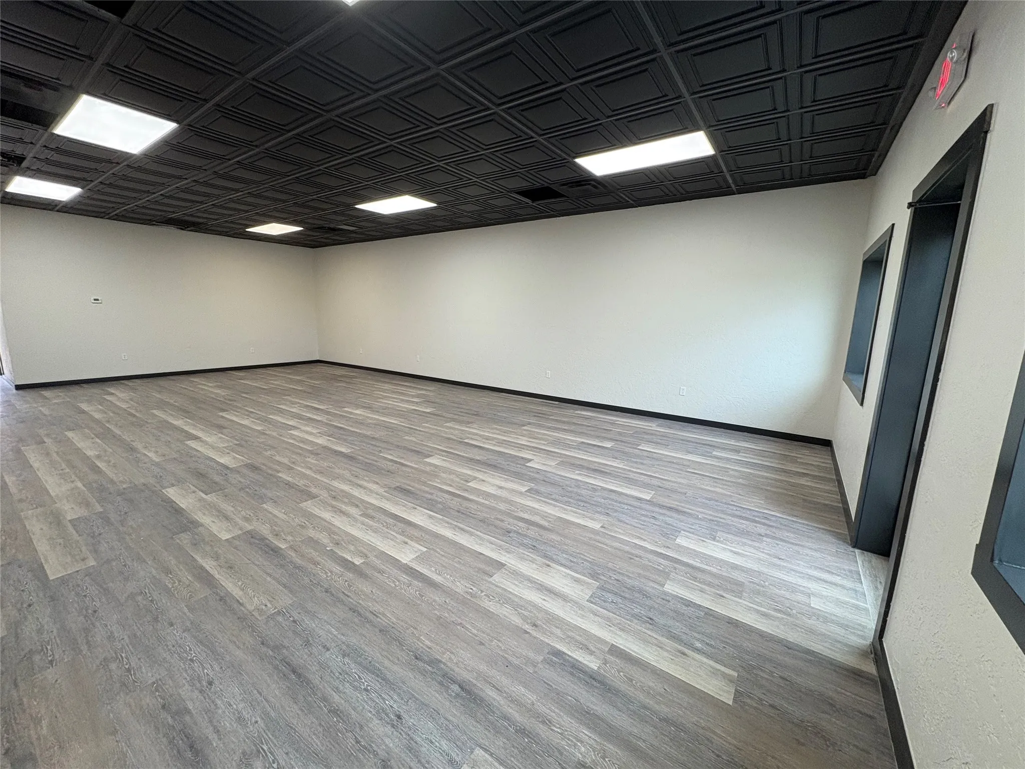 Business For Rent in Grayson County , 27790 State Highway 56 C, Whitesboro, Texas 76273, 0, 0, Garage spaces, 0 Sqft, built in 1963, Preowned, Price $2,025, mls#21092533, Real Estate Agent in Whitesboro, Homes For Rent in Grayson county, Homes For Rent in Whitesboro, Realtor in Whitesboro Texas, Real Estate Brokerage Independent Realty Texas, Luminita Cordes Realtor
