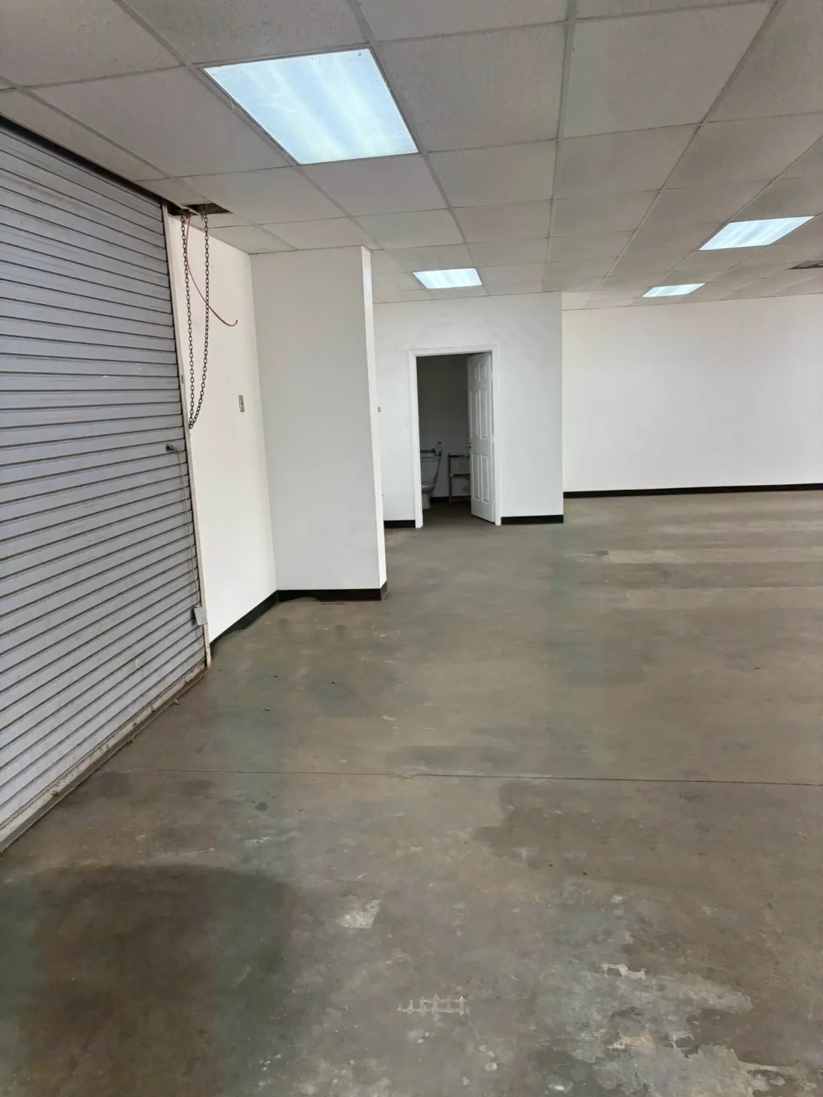 Retail For Rent in Tarrant County , 420 Shelby Road, Everman, Texas 76140, 0, 0, Garage spaces, 3,600 Sqft, built in 2000, Preowned, mls#21092619, Real Estate Agent in Everman, Homes For Rent in Tarrant county, Homes For Rent in Everman, Realtor in Everman Texas, Real Estate Brokerage Independent Realty Texas, Luminita Cordes Realtor
