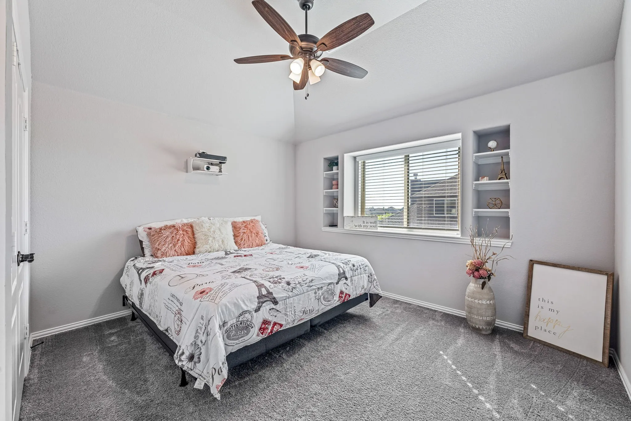 Single Family Residence For Sale in Johnson County , 12604 Eagles Bluff, Godley, Texas 76044, 4 Bedroom, 4 Bathroom, 3 Garage spaces, 3,441 Sqft, built in 2022, mls#21092405, Real Estate Agent in Godley, Homes For Sale in Johnson county, Homes For Sale in Godley, Realtor in Godley Texas, Real Estate Brokerage Independent Realty Texas, Luminita Cordes Realtor