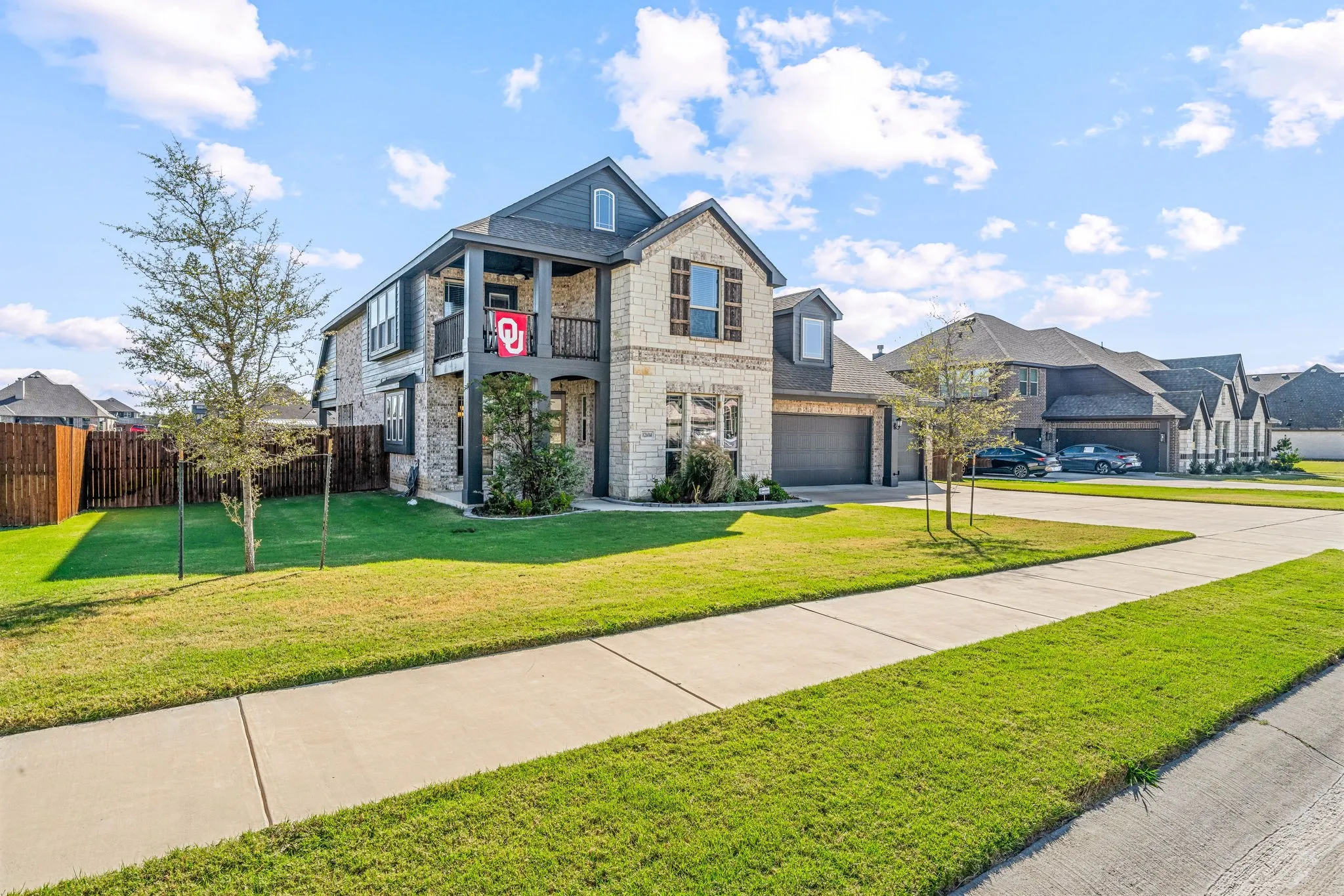Single Family Residence For Sale in Johnson County , 12604 Eagles Bluff, Godley, Texas 76044, 4 Bedroom, 4 Bathroom, 3 Garage spaces, 3,441 Sqft, built in 2022, mls#21092405, Real Estate Agent in Godley, Homes For Sale in Johnson county, Homes For Sale in Godley, Realtor in Godley Texas, Real Estate Brokerage Independent Realty Texas, Luminita Cordes Realtor