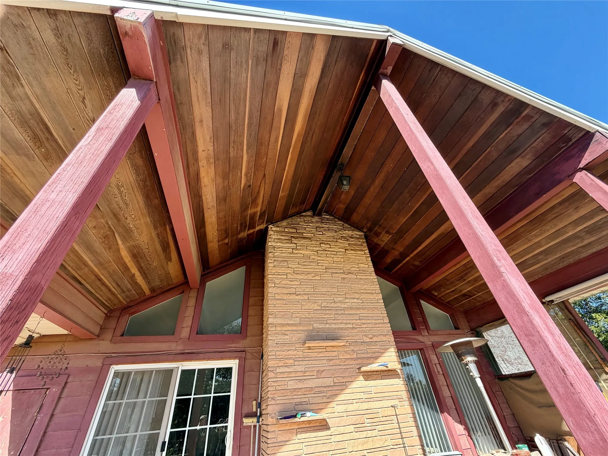 Single Family Residence For Sale in Hardeman County , 600 Mercer Street, Quanah, Texas 79252, 5 Bedroom, 3 Bathroom, 2 Garage spaces, 3,570 Sqft, built in 1902, mls#21093207, Real Estate Agent in Quanah, Homes For Sale in Hardeman county, Homes For Sale in Quanah, Realtor in Quanah Texas, Real Estate Brokerage Independent Realty Texas, Luminita Cordes Realtor
