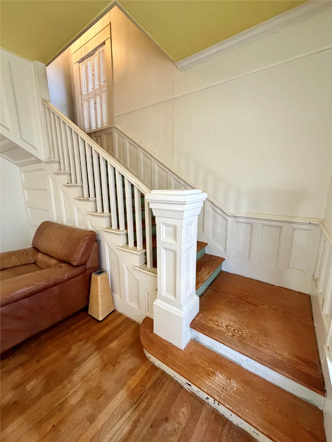 Single Family Residence For Sale in Hardeman County , 600 Mercer Street, Quanah, Texas 79252, 5 Bedroom, 3 Bathroom, 2 Garage spaces, 3,570 Sqft, built in 1902, mls#21093207, Real Estate Agent in Quanah, Homes For Sale in Hardeman county, Homes For Sale in Quanah, Realtor in Quanah Texas, Real Estate Brokerage Independent Realty Texas, Luminita Cordes Realtor