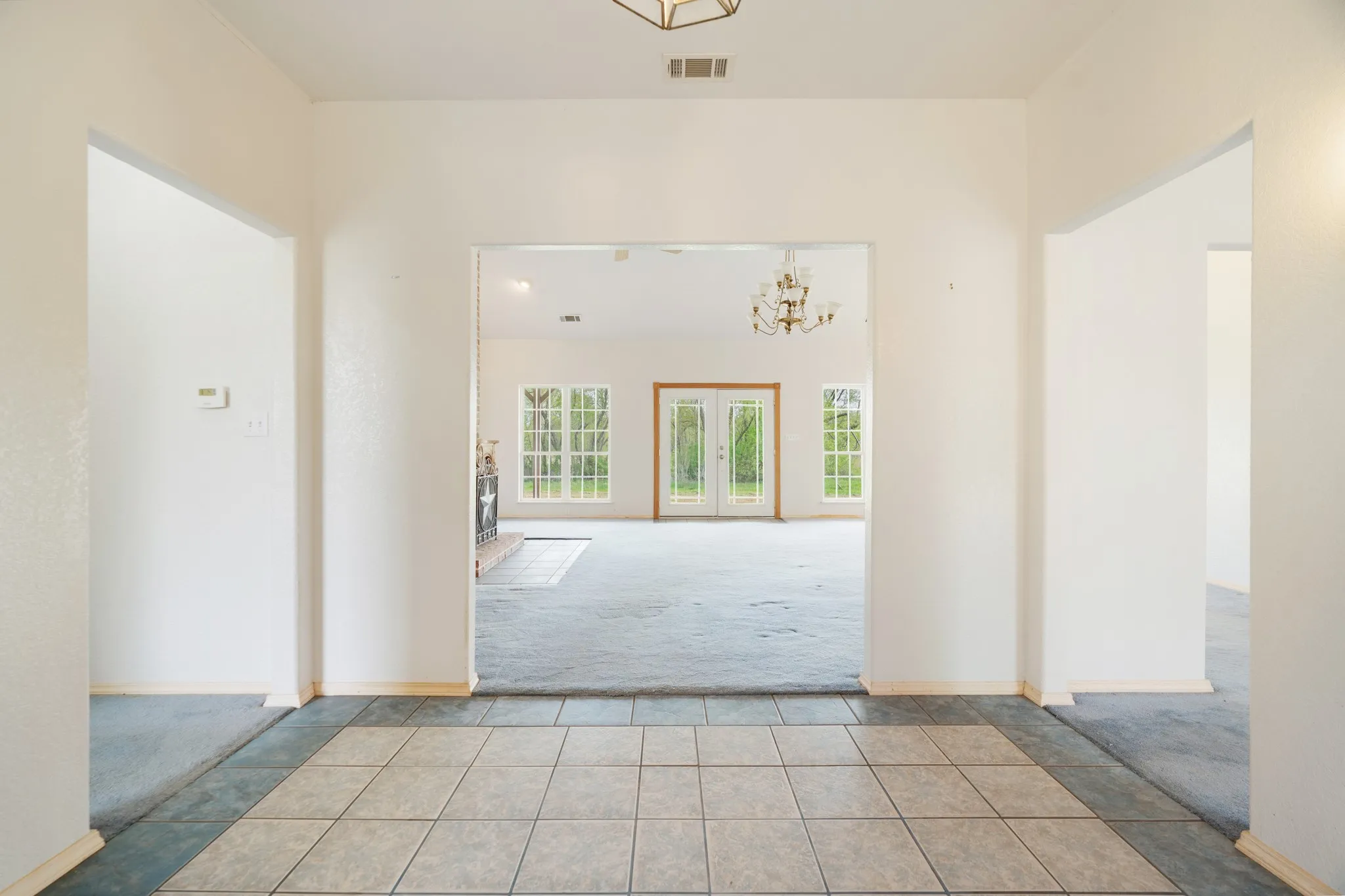 Farm For Sale in Hunt County , 6559 FM 2068, Commerce, Texas 75428, 3 Bedroom, 2 Bathroom, Garage spaces, 2,614 Sqft, built in 2007, mls#21093375, Real Estate Agent in Commerce, Homes For Sale in Hunt county, Homes For Sale in Commerce, Realtor in Commerce Texas, Real Estate Brokerage Independent Realty Texas, Luminita Cordes Realtor