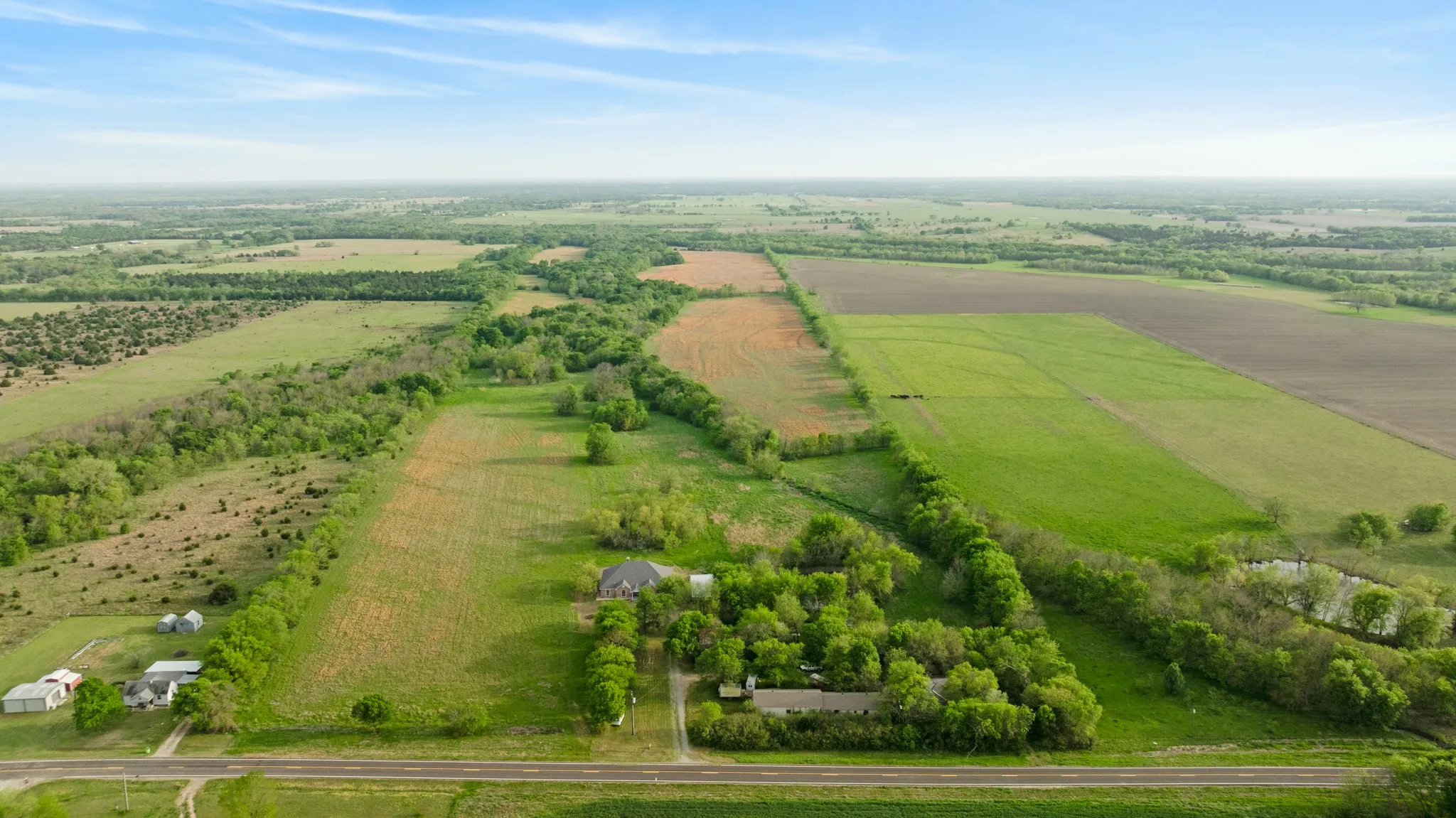 Farm For Sale in Hunt County , 6559 FM 2068, Commerce, Texas 75428, 3 Bedroom, 2 Bathroom, Garage spaces, 2,614 Sqft, built in 2007, mls#21093375, Real Estate Agent in Commerce, Homes For Sale in Hunt county, Homes For Sale in Commerce, Realtor in Commerce Texas, Real Estate Brokerage Independent Realty Texas, Luminita Cordes Realtor