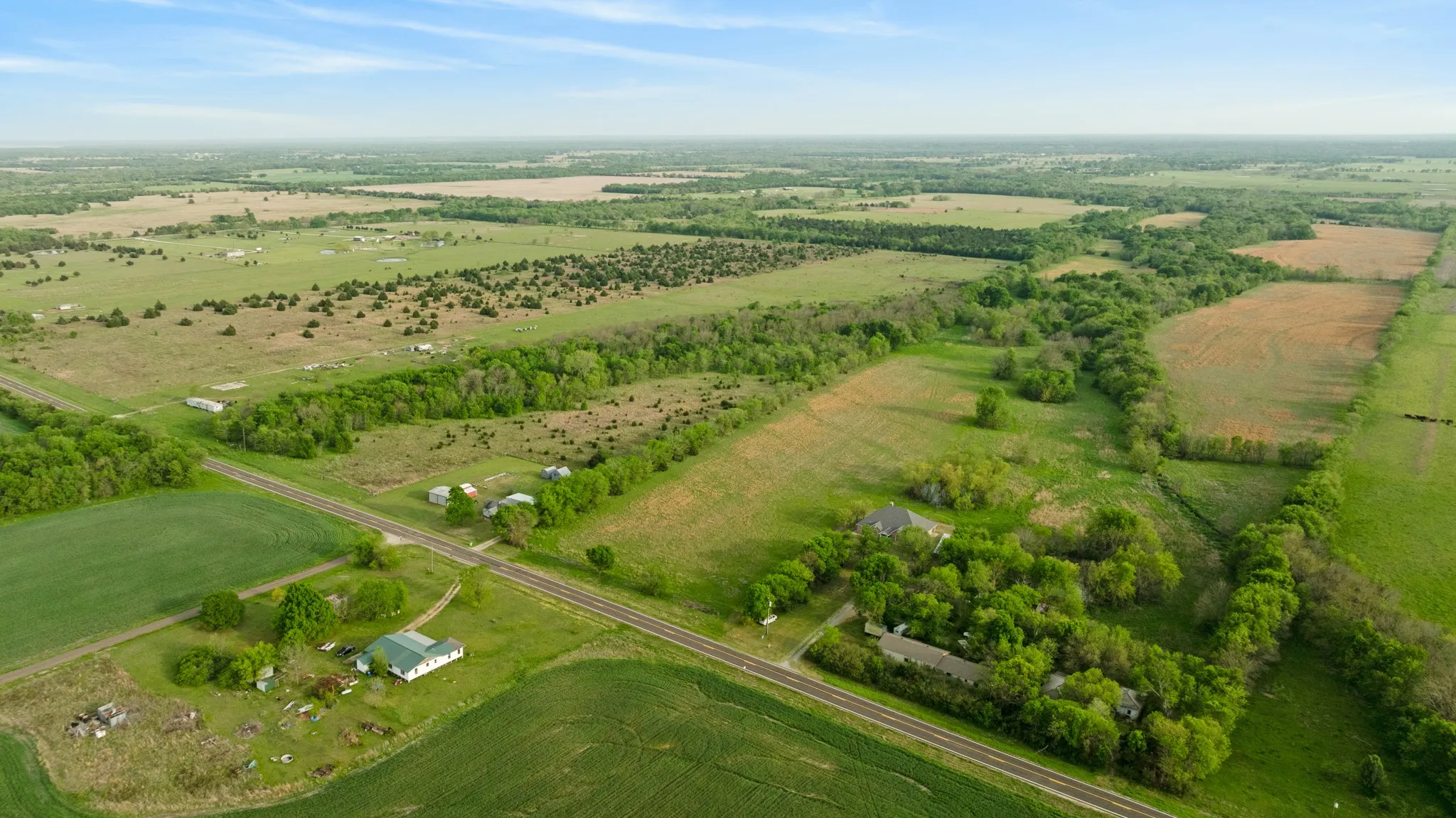 Farm For Sale in Hunt County , 6559 FM 2068, Commerce, Texas 75428, 3 Bedroom, 2 Bathroom, Garage spaces, 2,614 Sqft, built in 2007, mls#21093375, Real Estate Agent in Commerce, Homes For Sale in Hunt county, Homes For Sale in Commerce, Realtor in Commerce Texas, Real Estate Brokerage Independent Realty Texas, Luminita Cordes Realtor