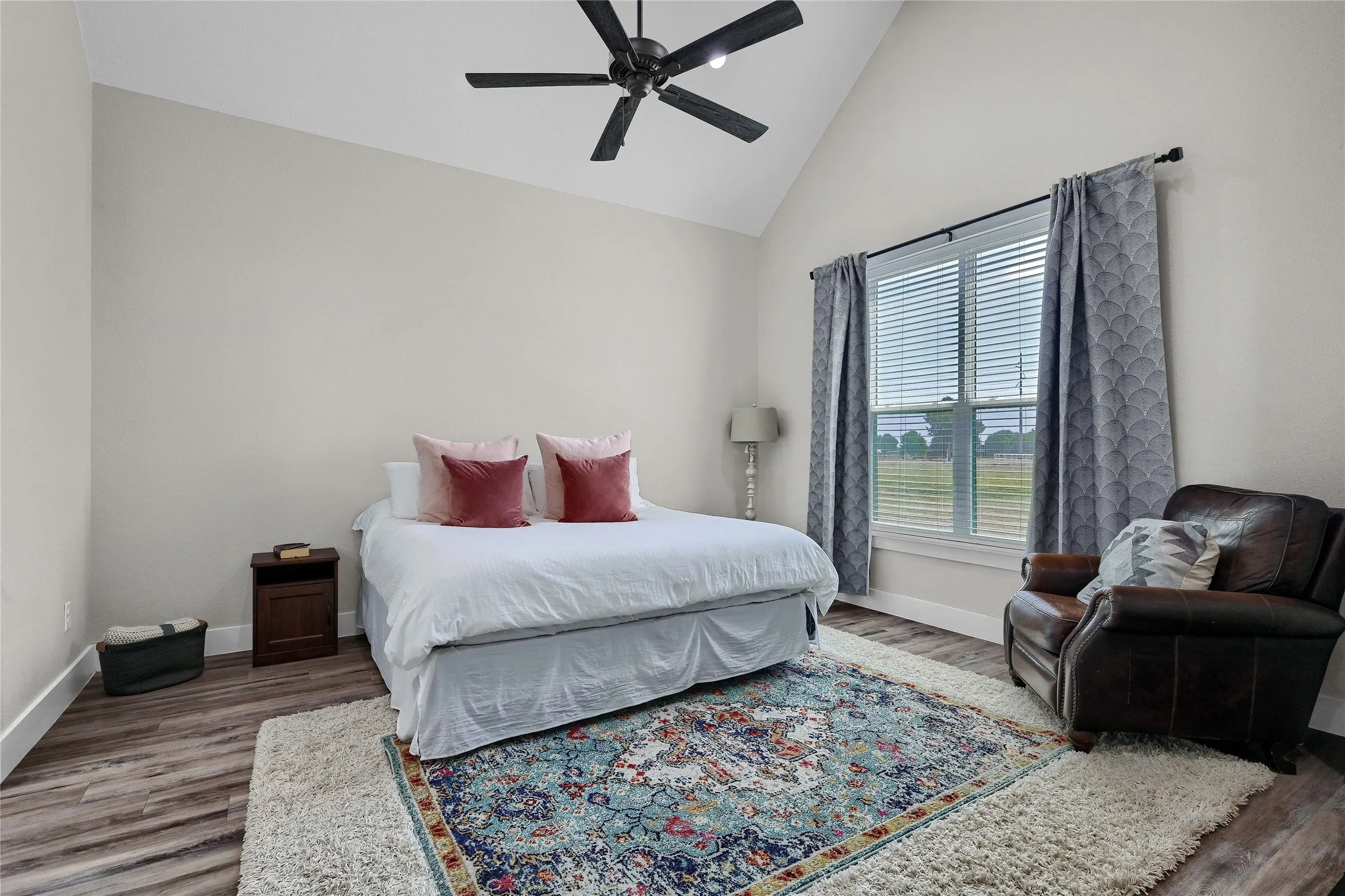 Single Family Residence For Sale in Grayson County , 1553 South Road, Whitesboro, Texas 76273, 3 Bedrooms, 3 Bathrooms, 2 Garage spaces, 2,129 Sqft, built in 2022, Price $620,000, mls#21092608, Real Estate Agent in Whitesboro, Homes For Sale in Grayson county, Homes For Sale in Whitesboro, Realtor in Whitesboro Texas, Real Estate Brokerage Independent Realty Texas, Luminita Cordes Realtor