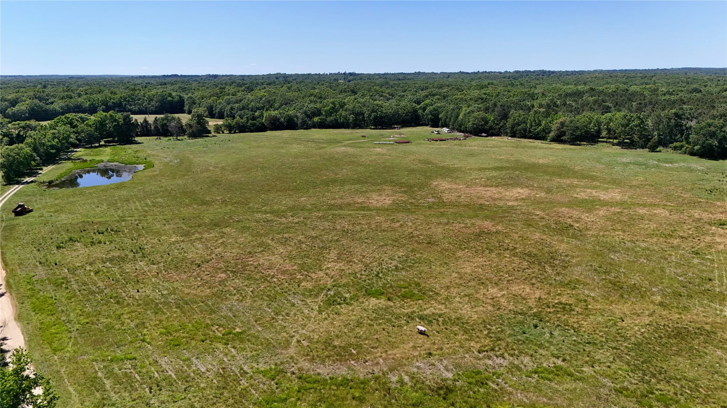 Ranch For Sale in Henderson County , 10769 County Road 3519, Murchison, Texas 75778, 0, 0, Garage spaces, 0 Sqft, built in 2003, Price $1,400,000, mls#21093658, Real Estate Agent in Murchison, Homes For Sale in Henderson county, Homes For Sale in Murchison, Realtor in Murchison Texas, Real Estate Brokerage Independent Realty Texas, Luminita Cordes Realtor