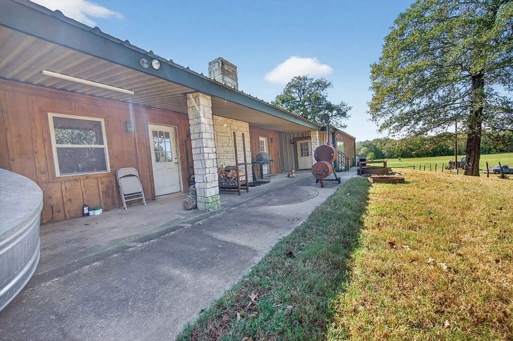Ranch For Sale in Henderson County , 10769 County Road 3519, Murchison, Texas 75778, 0, 0, Garage spaces, 0 Sqft, built in 2003, Price $1,400,000, mls#21093658, Real Estate Agent in Murchison, Homes For Sale in Henderson county, Homes For Sale in Murchison, Realtor in Murchison Texas, Real Estate Brokerage Independent Realty Texas, Luminita Cordes Realtor