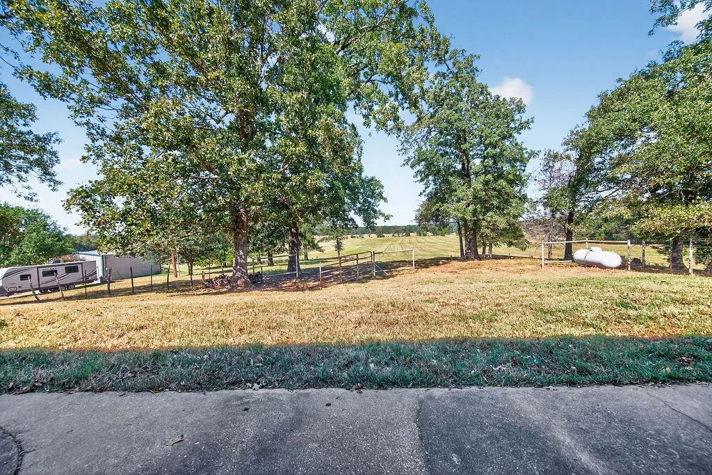 Ranch For Sale in Henderson County , 10769 County Road 3519, Murchison, Texas 75778, 0, 0, Garage spaces, 0 Sqft, built in 2003, Price $1,400,000, mls#21093658, Real Estate Agent in Murchison, Homes For Sale in Henderson county, Homes For Sale in Murchison, Realtor in Murchison Texas, Real Estate Brokerage Independent Realty Texas, Luminita Cordes Realtor
