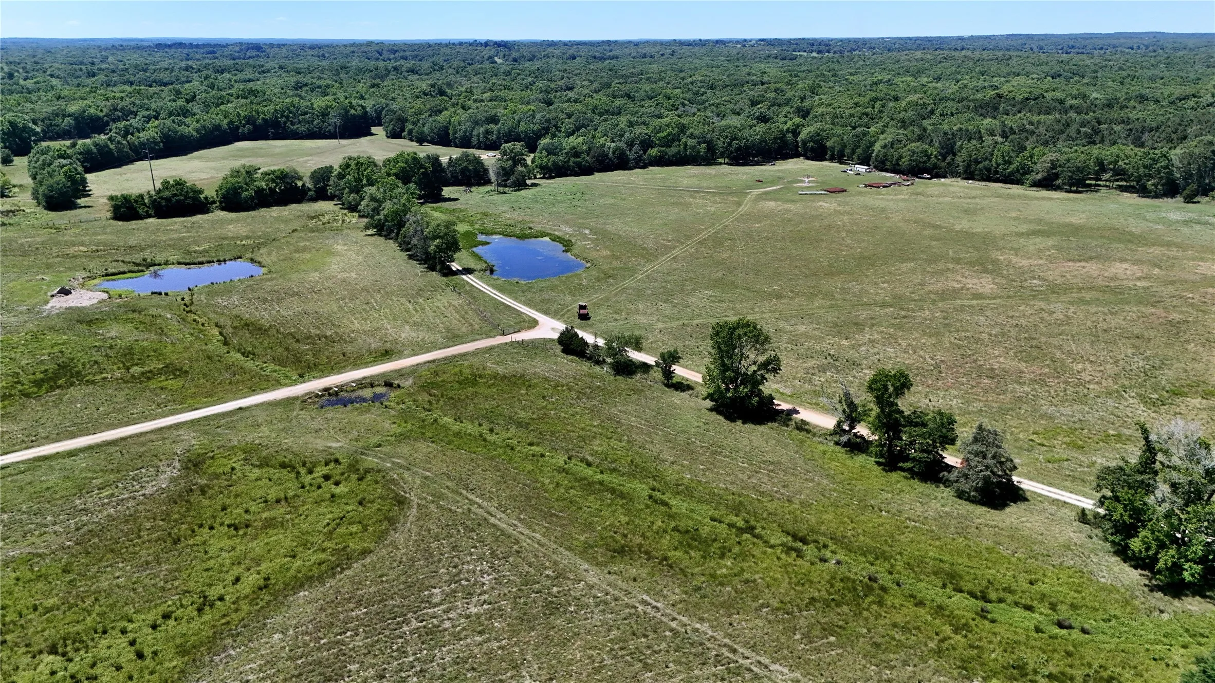 Ranch For Sale in Henderson County , 10769 County Road 3519, Murchison, Texas 75778, 0, 0, Garage spaces, 0 Sqft, built in 2003, Price $1,400,000, mls#21093658, Real Estate Agent in Murchison, Homes For Sale in Henderson county, Homes For Sale in Murchison, Realtor in Murchison Texas, Real Estate Brokerage Independent Realty Texas, Luminita Cordes Realtor