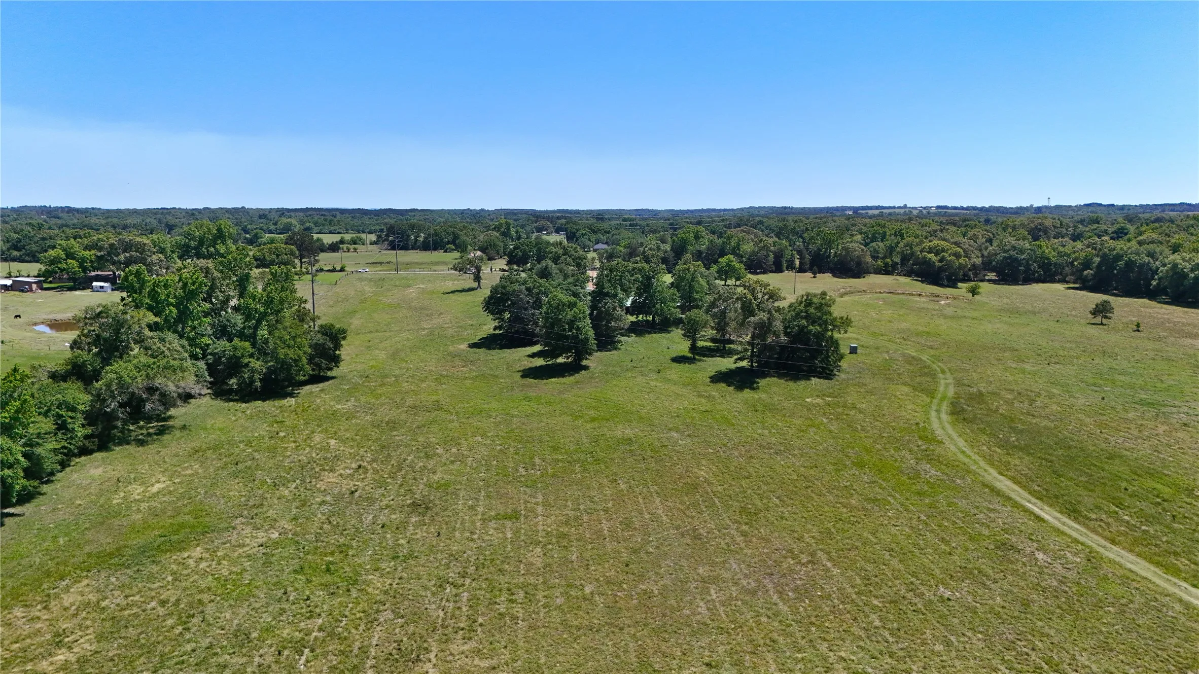Ranch For Sale in Henderson County , 10769 County Road 3519, Murchison, Texas 75778, 0, 0, Garage spaces, 0 Sqft, built in 2003, Price $1,400,000, mls#21093658, Real Estate Agent in Murchison, Homes For Sale in Henderson county, Homes For Sale in Murchison, Realtor in Murchison Texas, Real Estate Brokerage Independent Realty Texas, Luminita Cordes Realtor