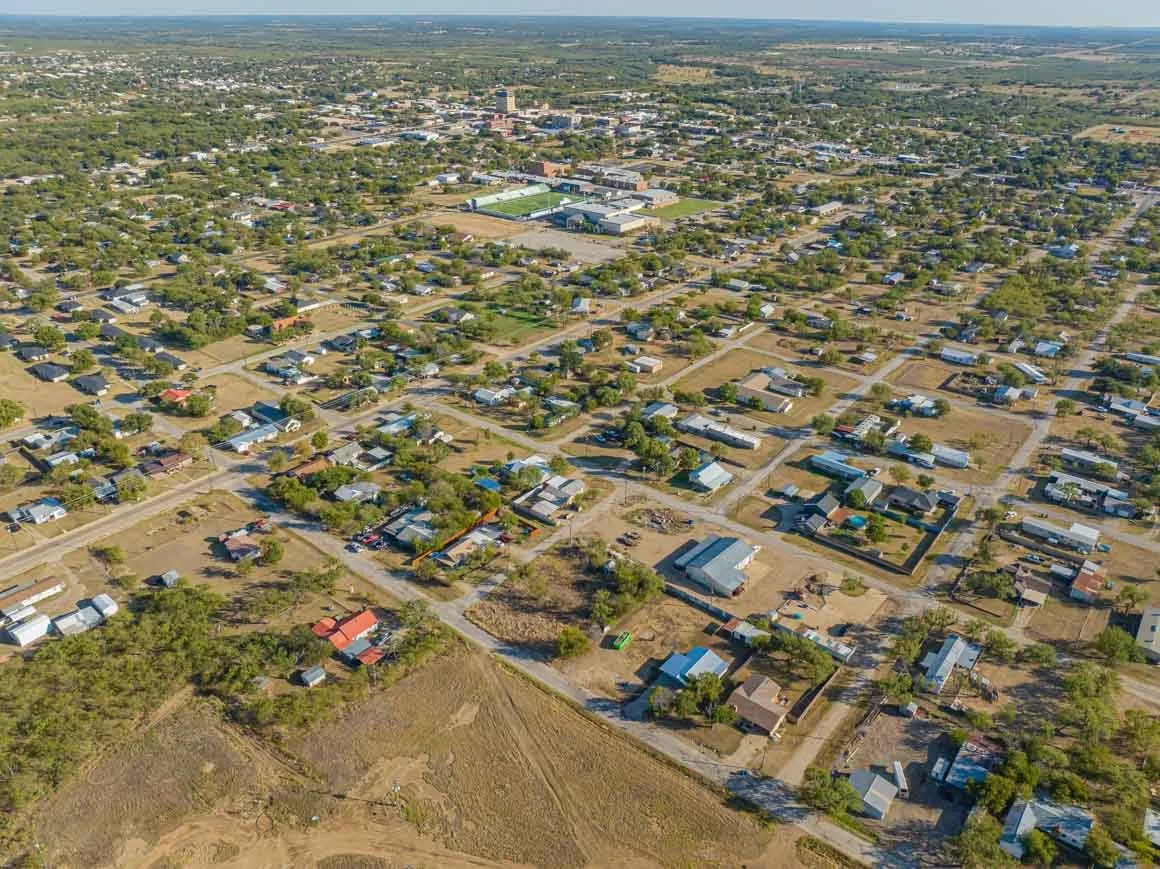 Aerial view of property and surrounding area