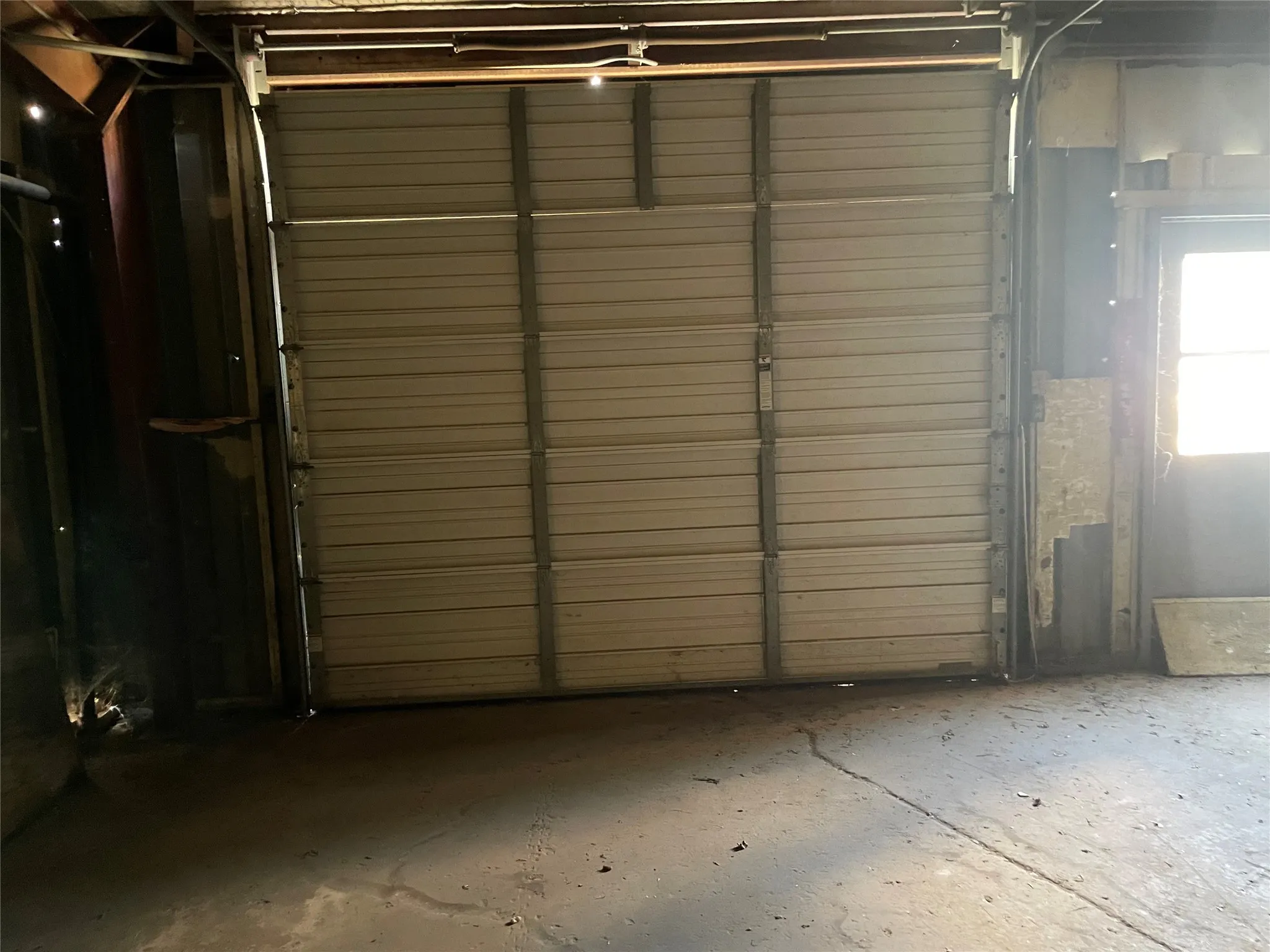 Overhead garage door
