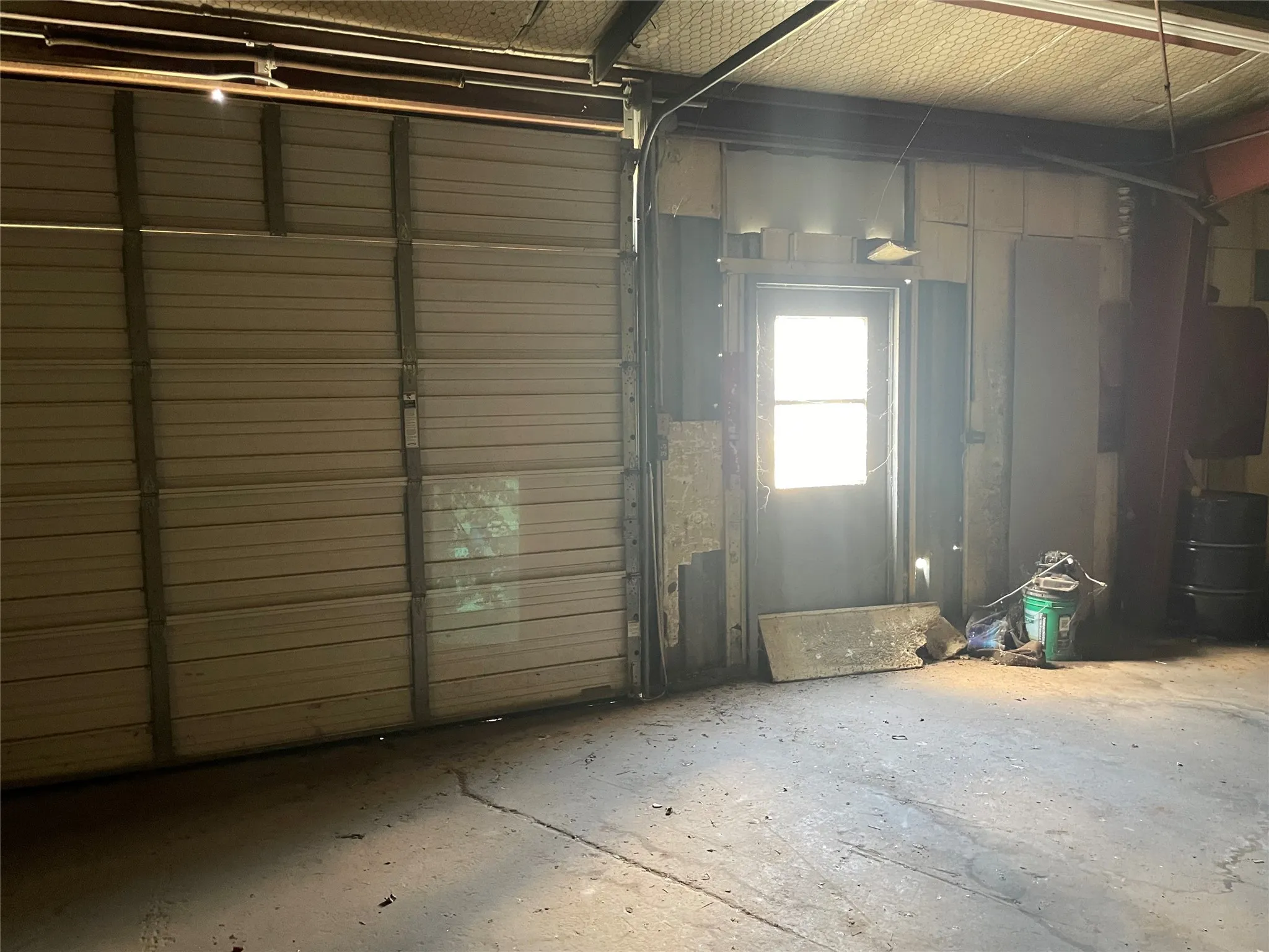 Single door exit in warehouse