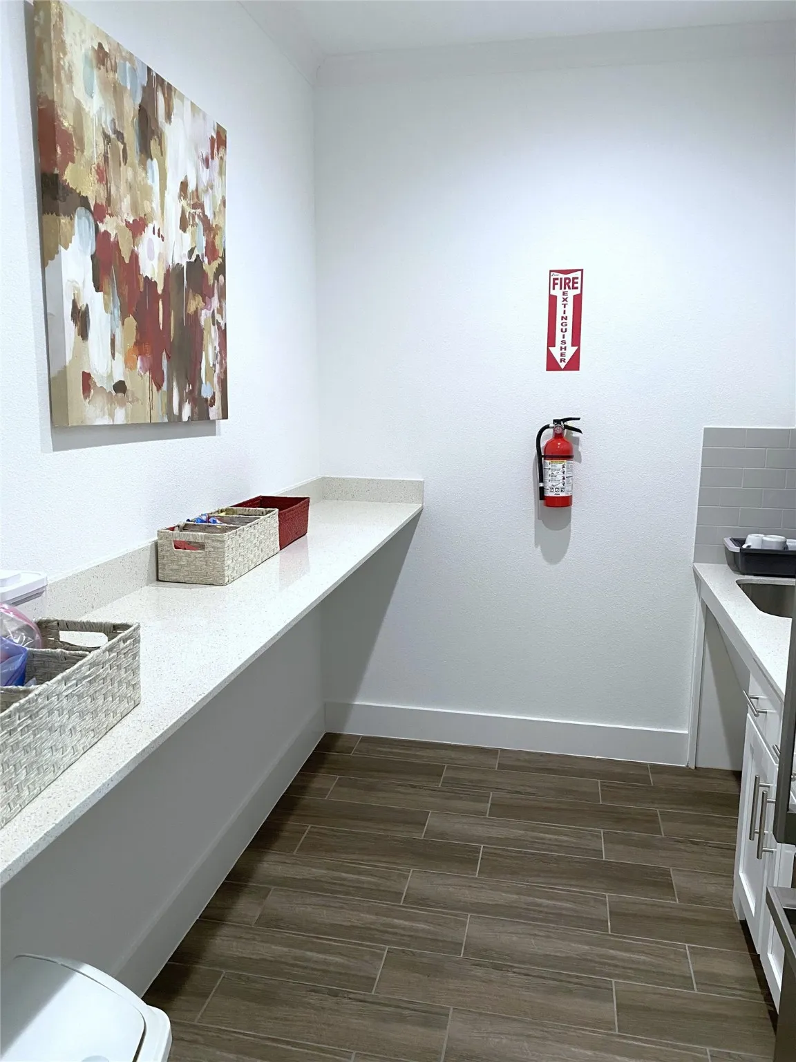 Office For Rent in Denton County , 2681 Mac Arthur Boulevard 203-Office 7, Lewisville, Texas 75067, 0, 0, Garage spaces, 0 Sqft, built in 2022, Preowned, Price $500, mls#21092591, Real Estate Agent in Lewisville, Homes For Rent in Denton county, Homes For Rent in Lewisville, Realtor in Lewisville Texas, Real Estate Brokerage Independent Realty Texas, Luminita Cordes Realtor