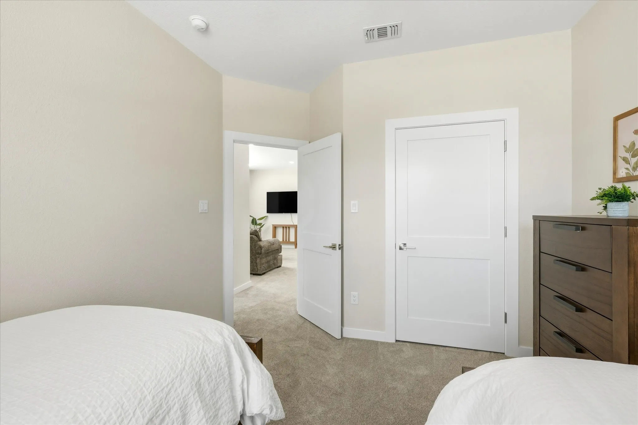 Single Family Residence For Sale in Erath County , 138 Clark, Stephenville, Texas 76401, 3 Bedroom, 3 Bathroom, 2 Garage spaces, 2,175 Sqft, built in 2025, mls#21094178, Real Estate Agent in Stephenville, Homes For Sale in Erath county, Homes For Sale in Stephenville, Realtor in Stephenville Texas, Real Estate Brokerage Independent Realty Texas, Luminita Cordes Realtor