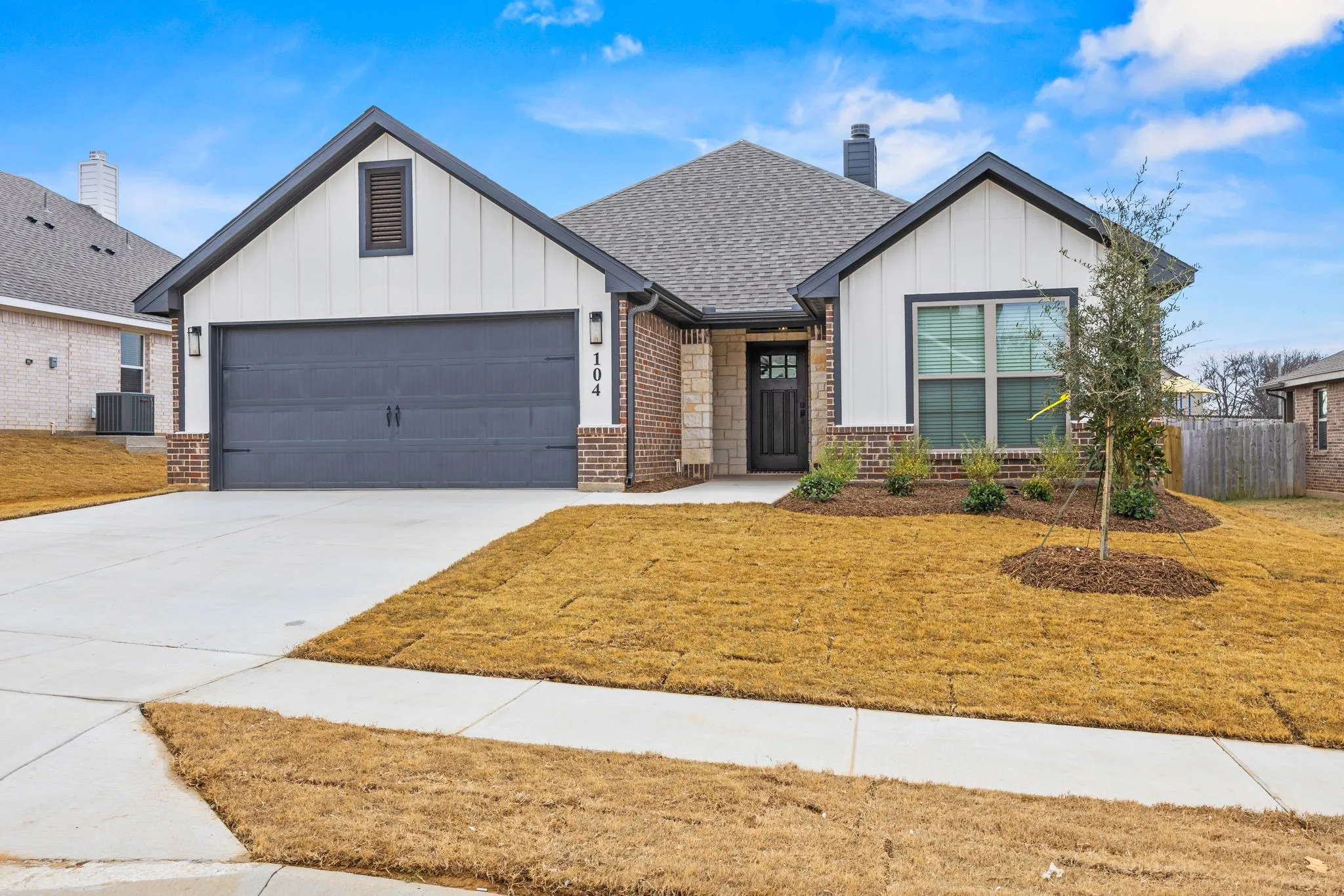 Single Family Residence For Sale in Cooke County , 104 Maverick Trail, Valley View, Texas 76272, 3 Bedroom, 2 Bathroom, 2 Garage spaces, 1,607 Sqft, built in 2025, mls#21094183, Real Estate Agent in Valley View, Homes For Sale in Cooke county, Homes For Sale in Valley View, Realtor in Valley View Texas, Real Estate Brokerage Independent Realty Texas, Luminita Cordes Realtor