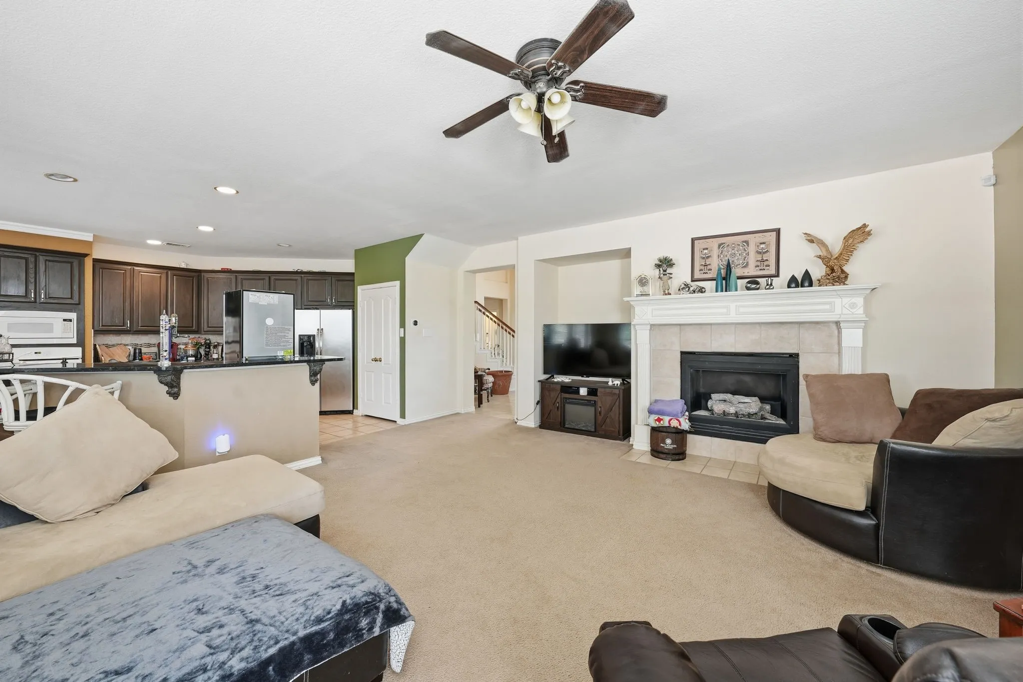 Single Family Residence For Sale in Tarrant County , 5010 Coventry Lane, Arlington, Texas 76017, 5 Bedrooms, 5 Bathrooms, 3 Garage spaces, 3,694 Sqft, built in 1999, Preowned, Price $473,900, mls#21092929, Real Estate Agent in Arlington, Homes For Sale in Tarrant county, Homes For Sale in Arlington, Realtor in Arlington Texas, Real Estate Brokerage Independent Realty Texas, Luminita Cordes Realtor