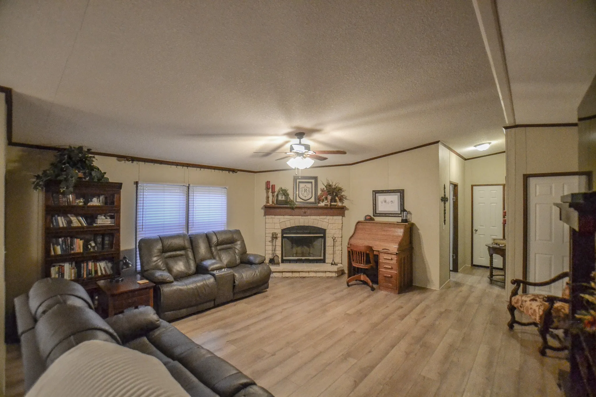 Mobile Home For Sale in Henderson County , 0 COUNTY ROAD 3409, Chandler, Texas 75758, 4 Bedrooms, 2 Bathrooms, Garage spaces, 2,250 Sqft, built in 2012, Price $699,400, mls#21094701, Real Estate Agent in Chandler, Homes For Sale in Henderson county, Homes For Sale in Chandler, Realtor in Chandler Texas, Real Estate Brokerage Independent Realty Texas, Luminita Cordes Realtor