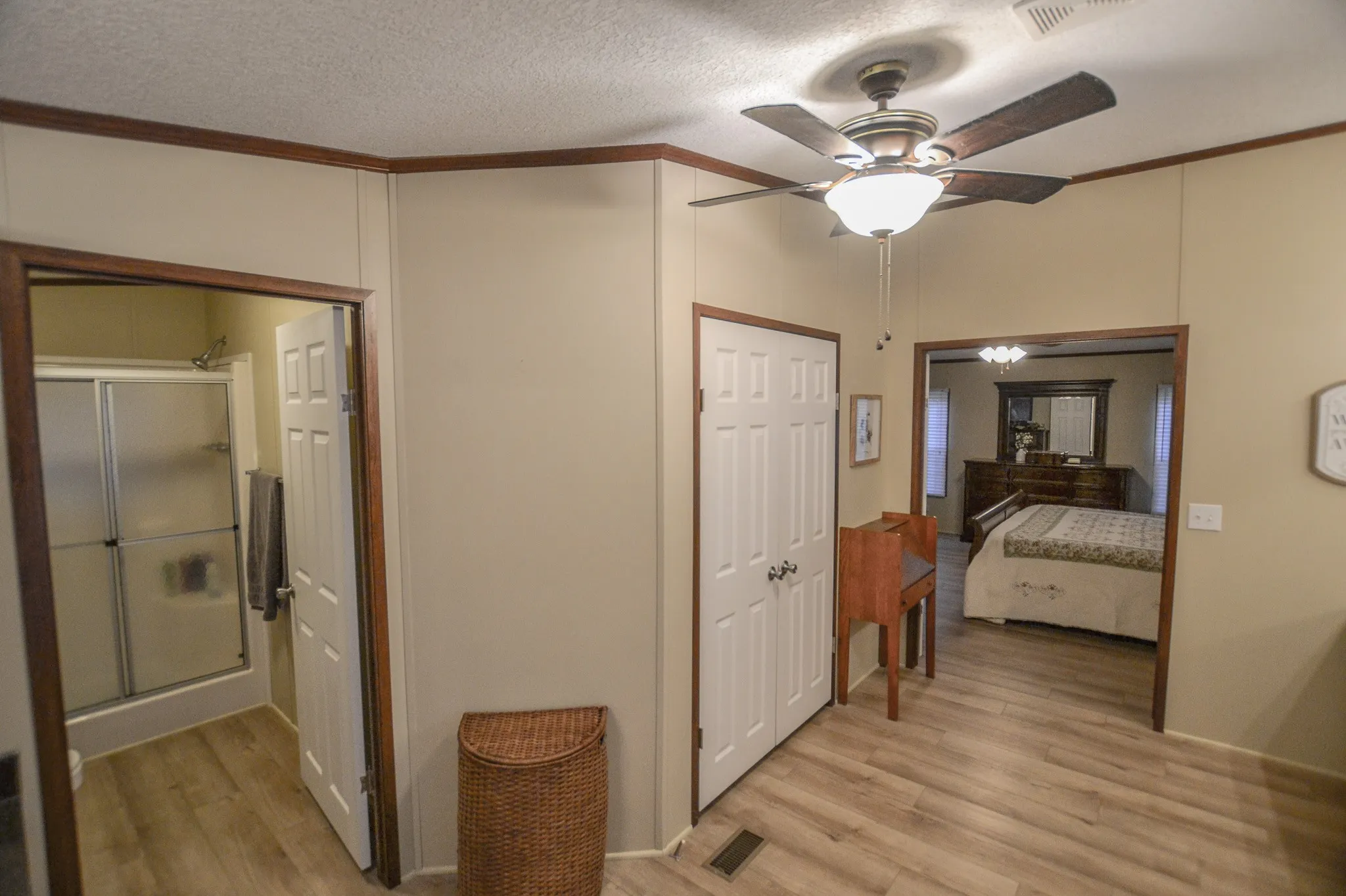 Mobile Home For Sale in Henderson County , 0 COUNTY ROAD 3409, Chandler, Texas 75758, 4 Bedrooms, 2 Bathrooms, Garage spaces, 2,250 Sqft, built in 2012, Price $699,400, mls#21094701, Real Estate Agent in Chandler, Homes For Sale in Henderson county, Homes For Sale in Chandler, Realtor in Chandler Texas, Real Estate Brokerage Independent Realty Texas, Luminita Cordes Realtor
