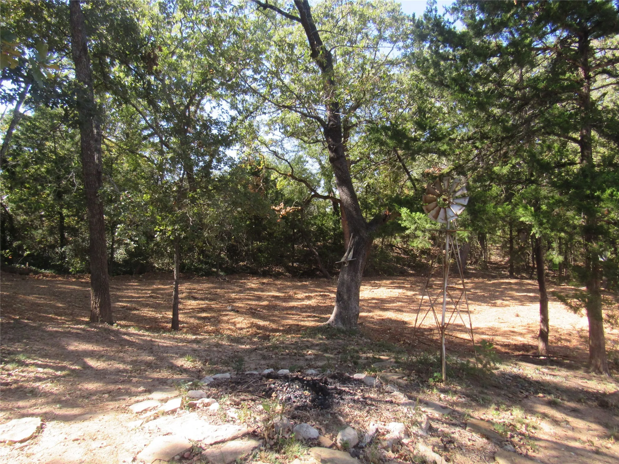 Manufactured Home For Sale in Grayson County , 40 Cleveland Avenue, Pottsboro, Texas 75076, 3 Bedroom, 2 Bathroom, Garage spaces, 1,344 Sqft, built in 2007, mls#21094130, Real Estate Agent in Pottsboro, Homes For Sale in Grayson county, Homes For Sale in Pottsboro, Realtor in Pottsboro Texas, Real Estate Brokerage Independent Realty Texas, Luminita Cordes Realtor