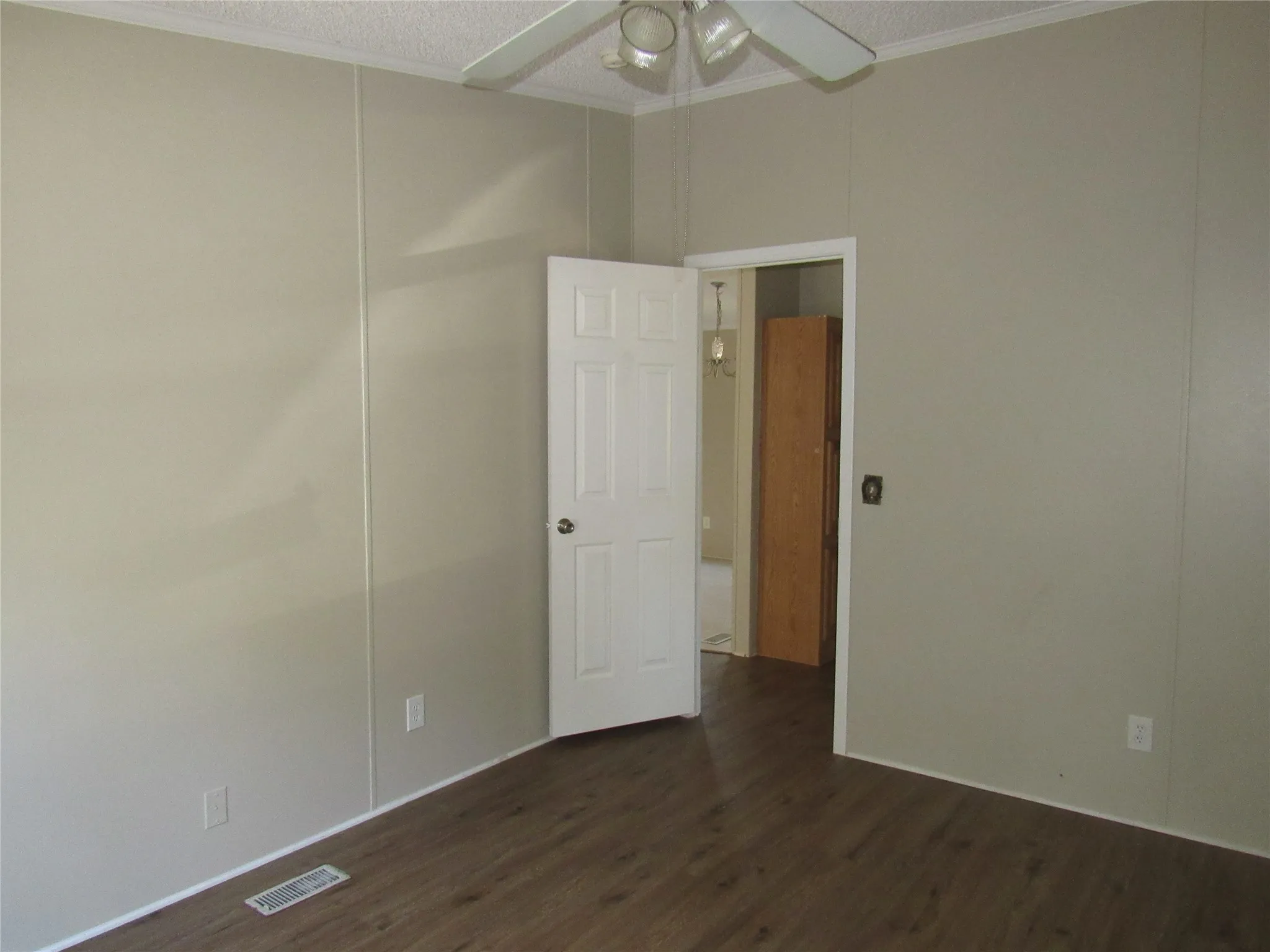 Manufactured Home For Sale in Grayson County , 40 Cleveland Avenue, Pottsboro, Texas 75076, 3 Bedroom, 2 Bathroom, Garage spaces, 1,344 Sqft, built in 2007, mls#21094130, Real Estate Agent in Pottsboro, Homes For Sale in Grayson county, Homes For Sale in Pottsboro, Realtor in Pottsboro Texas, Real Estate Brokerage Independent Realty Texas, Luminita Cordes Realtor