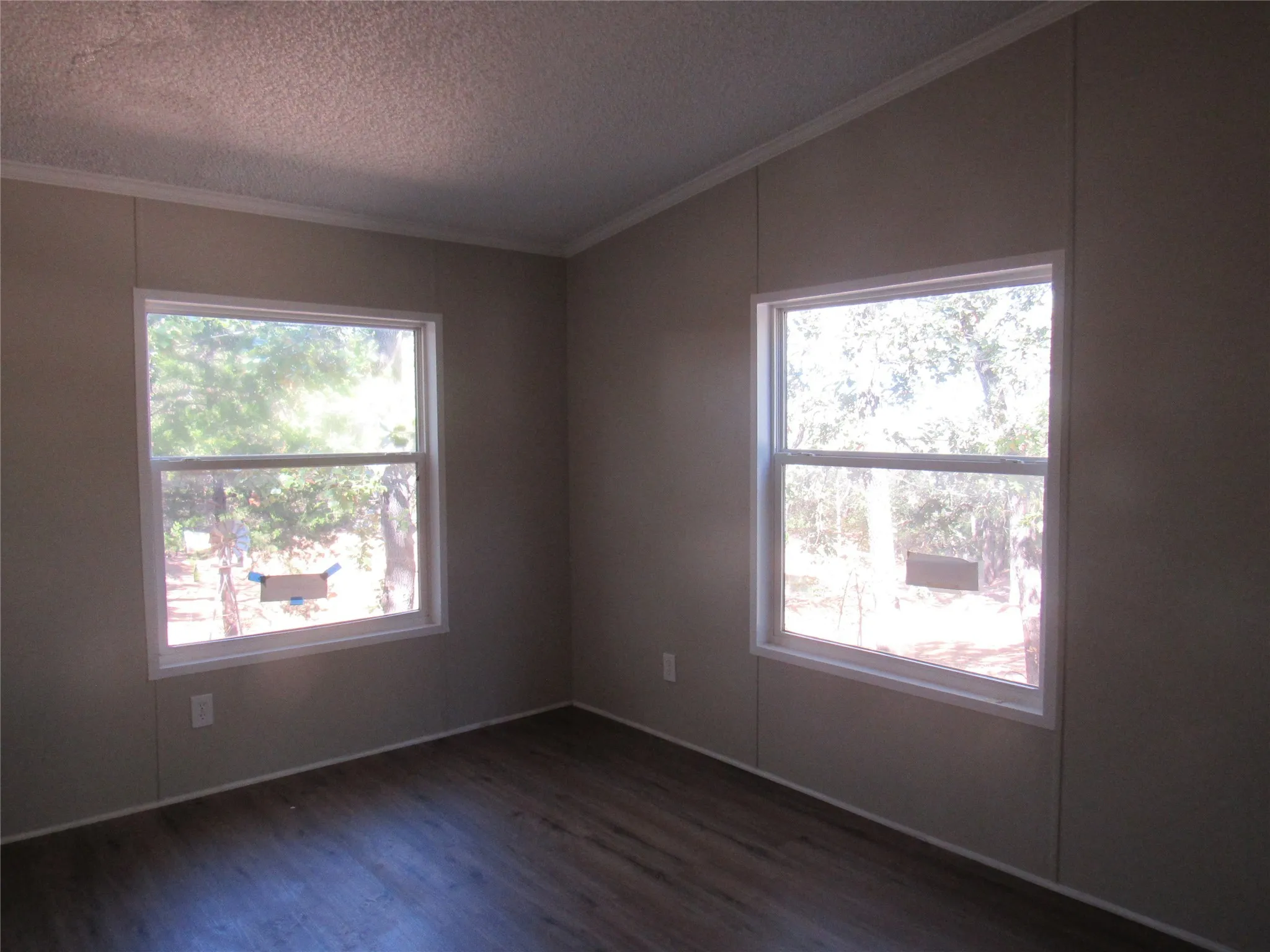 Manufactured Home For Sale in Grayson County , 40 Cleveland Avenue, Pottsboro, Texas 75076, 3 Bedroom, 2 Bathroom, Garage spaces, 1,344 Sqft, built in 2007, mls#21094130, Real Estate Agent in Pottsboro, Homes For Sale in Grayson county, Homes For Sale in Pottsboro, Realtor in Pottsboro Texas, Real Estate Brokerage Independent Realty Texas, Luminita Cordes Realtor