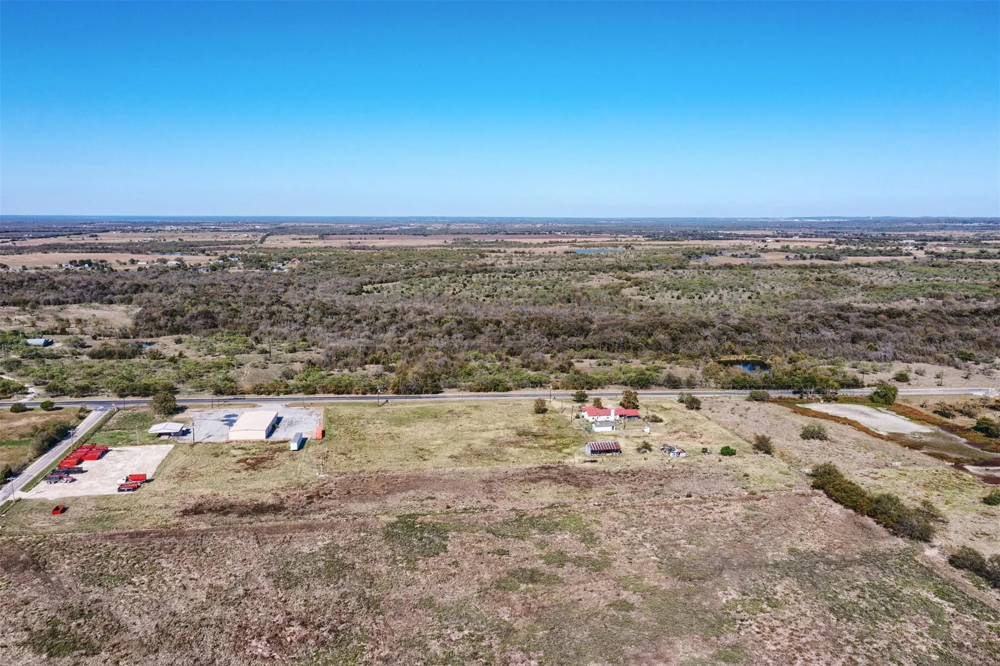 Industrial For Rent in Grayson County , 20110 W Hwy 56, Sherman, Texas 75092, 0, 0, Garage spaces, 0 Sqft, built in 2000, Preowned, Price $4,500, mls#21094771, Real Estate Agent in Sherman, Homes For Rent in Grayson county, Homes For Rent in Sherman, Realtor in Sherman Texas, Real Estate Brokerage Independent Realty Texas, Luminita Cordes Realtor