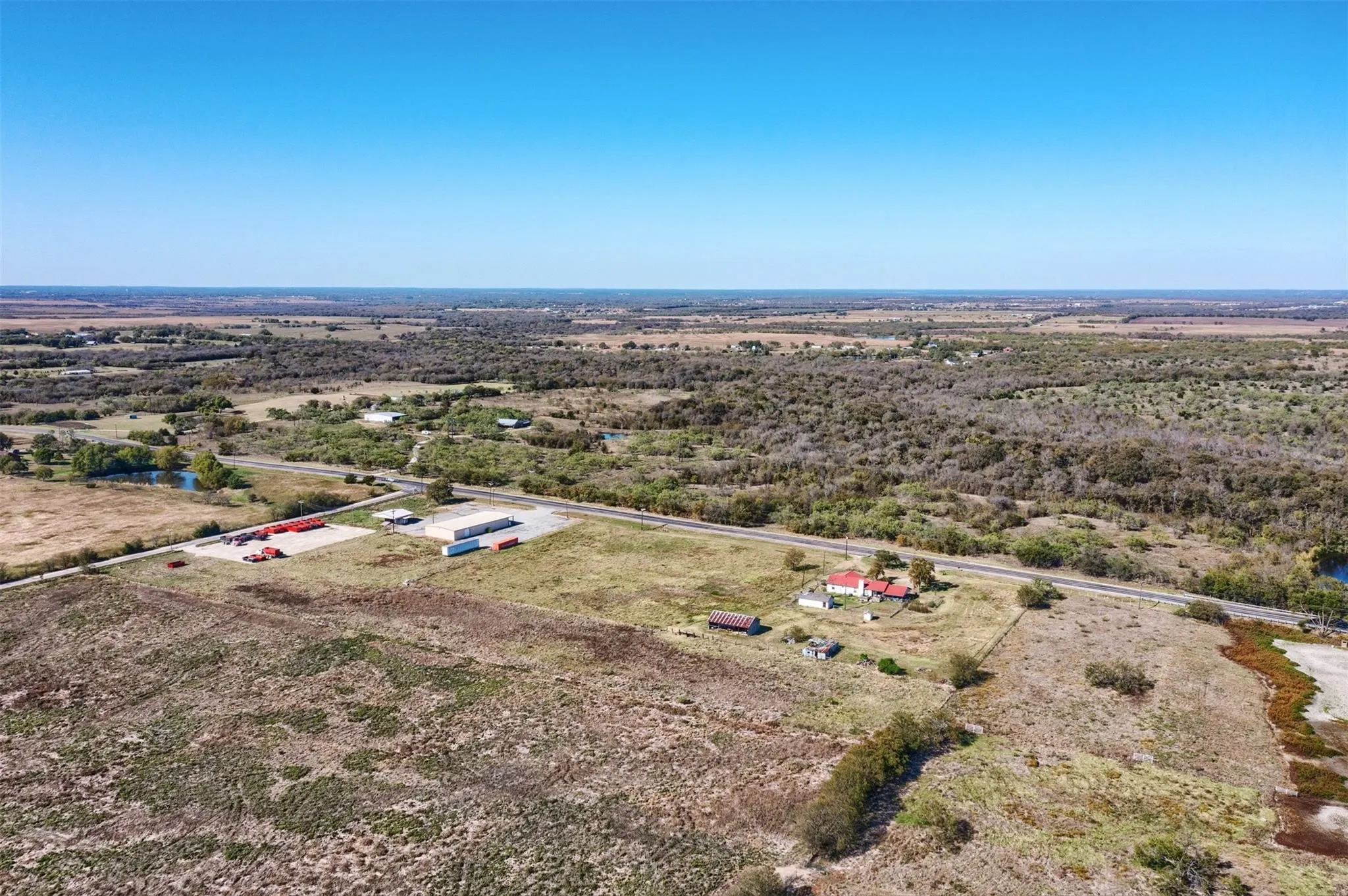 Industrial For Rent in Grayson County , 20110 W Hwy 56, Sherman, Texas 75092, 0, 0, Garage spaces, 0 Sqft, built in 2000, Preowned, Price $4,500, mls#21094771, Real Estate Agent in Sherman, Homes For Rent in Grayson county, Homes For Rent in Sherman, Realtor in Sherman Texas, Real Estate Brokerage Independent Realty Texas, Luminita Cordes Realtor